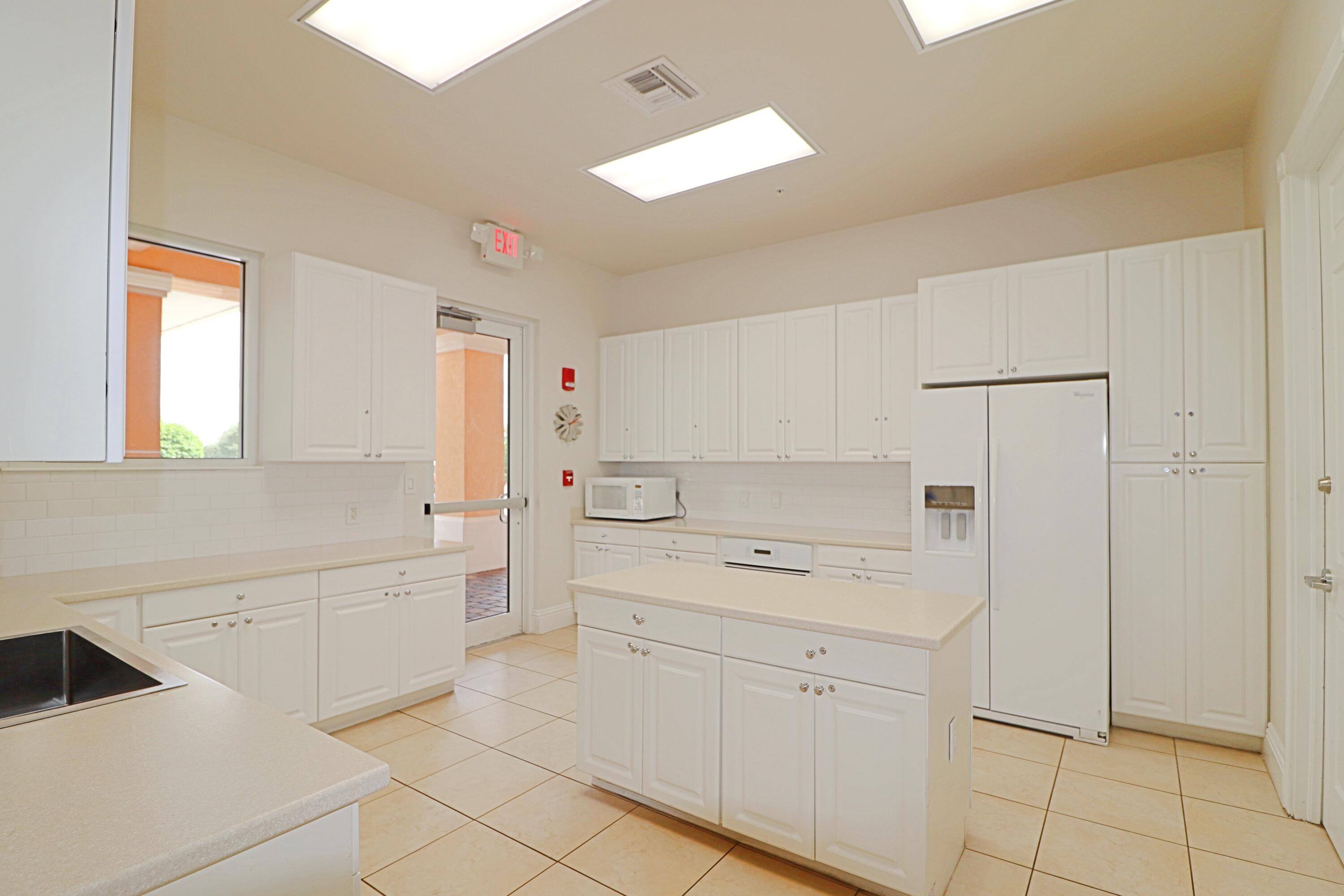 TRADITION PLAT NO 30 - Residential Lease