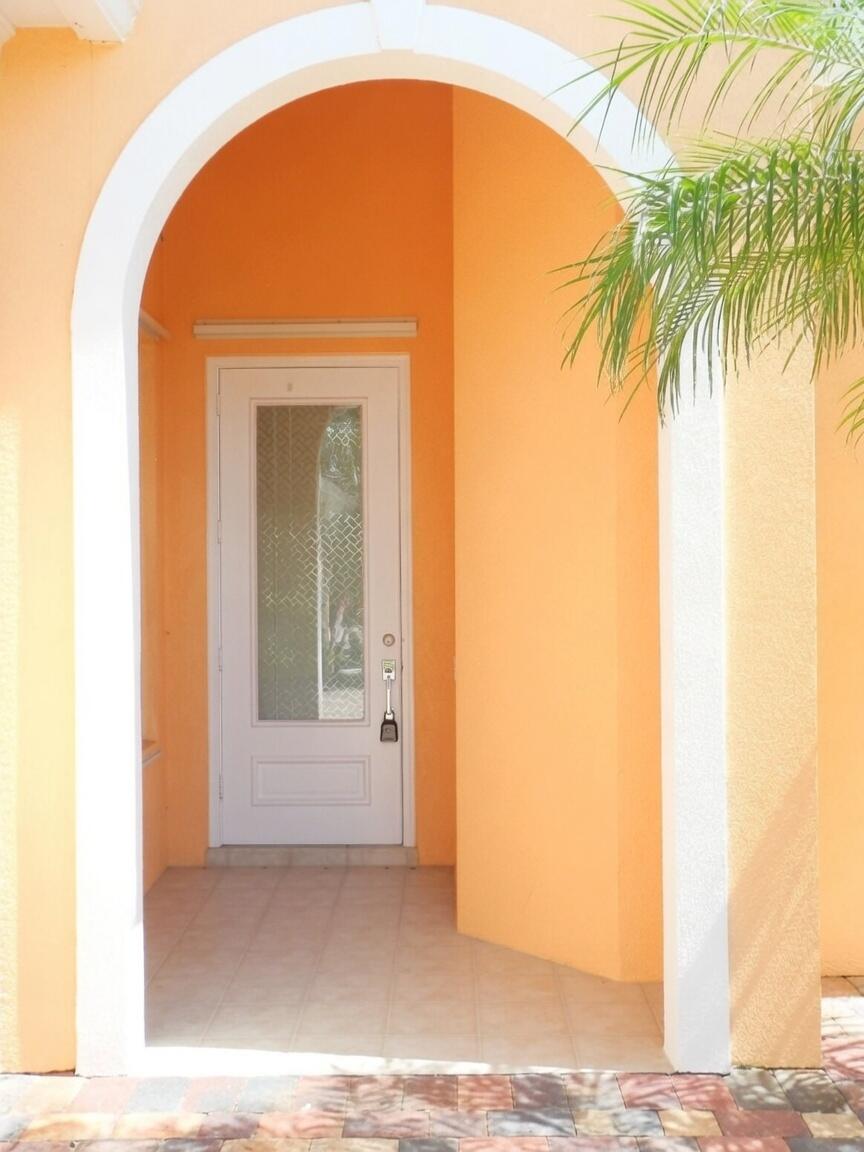 TRADITION PLAT NO 30 - Residential Lease