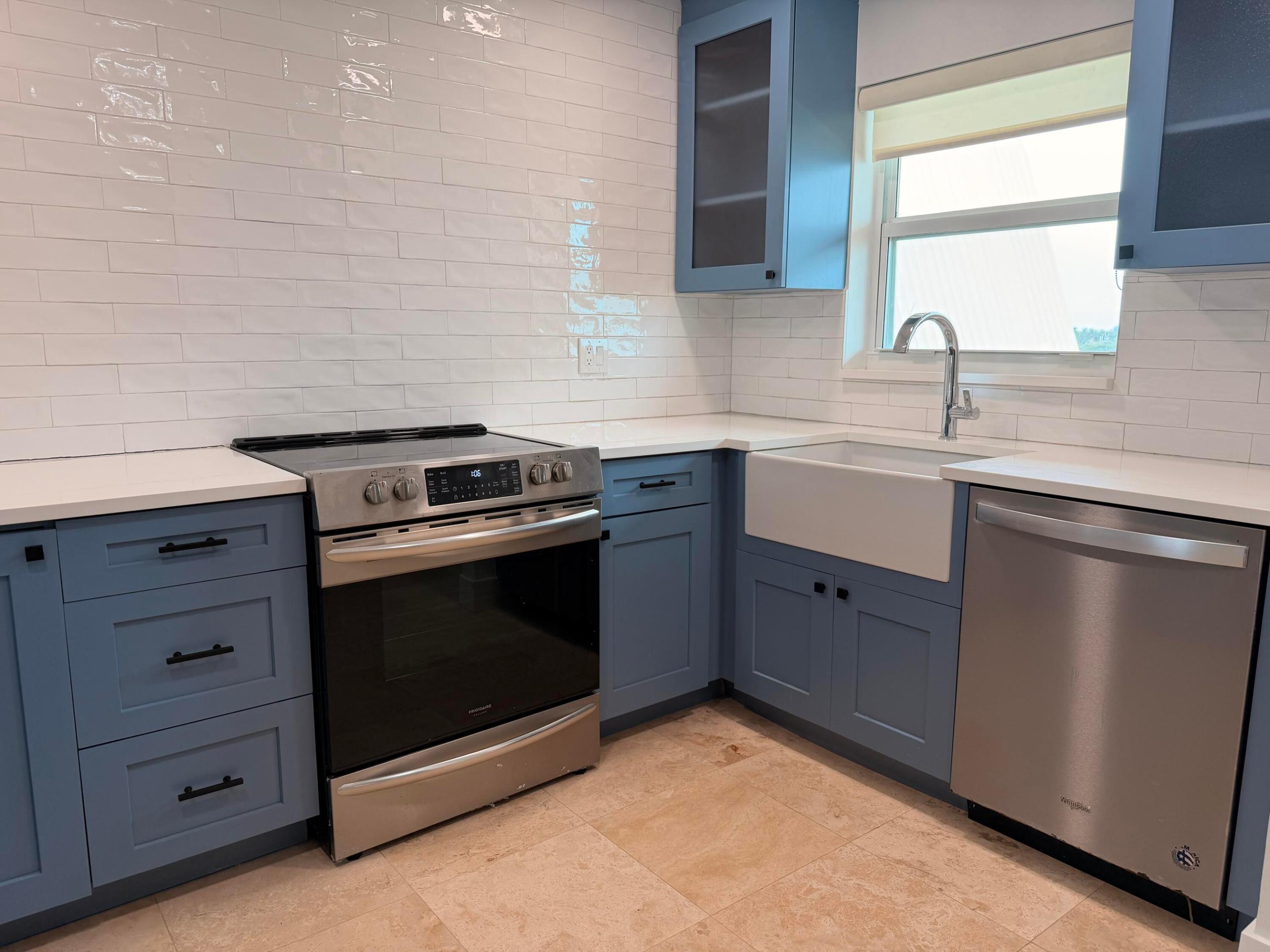 WATERWAY WEST CONDOS - Residential Lease