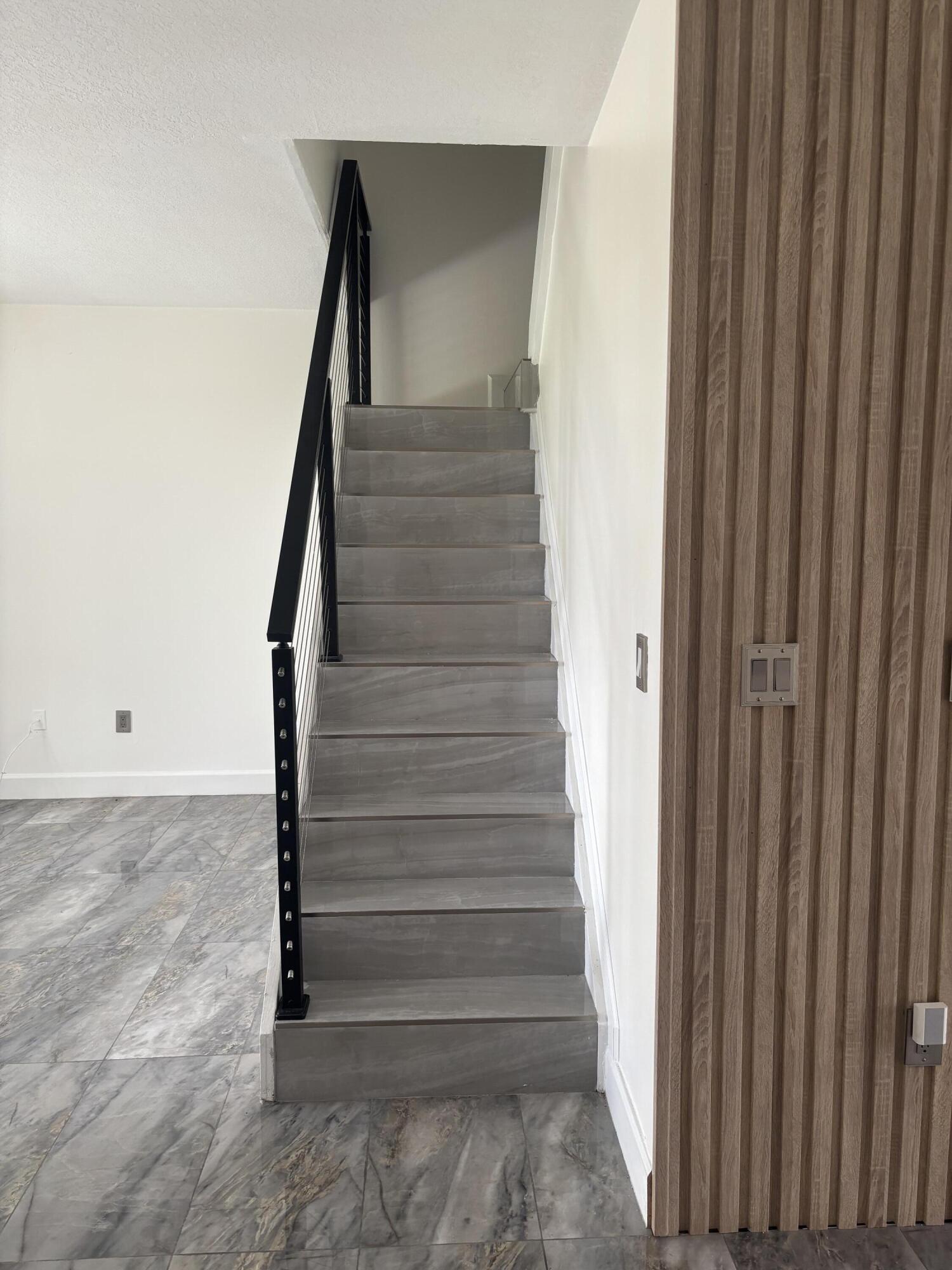 NEW RIVER ESTATES SEC 6 - Residential Lease