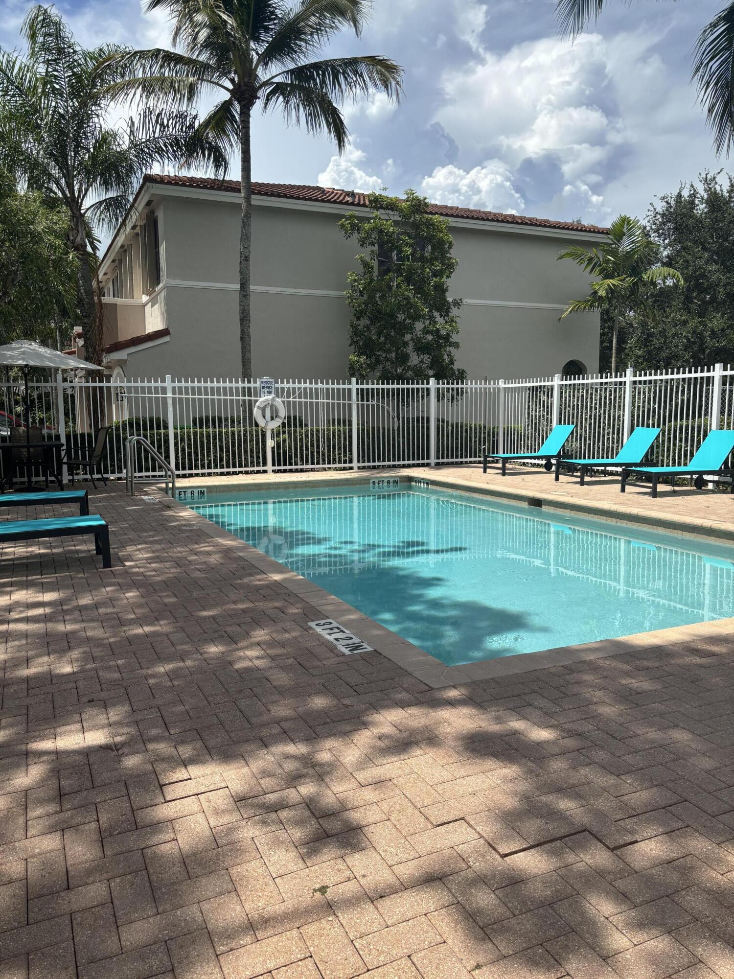 NEW RIVER ESTATES SEC 6 - Residential Lease