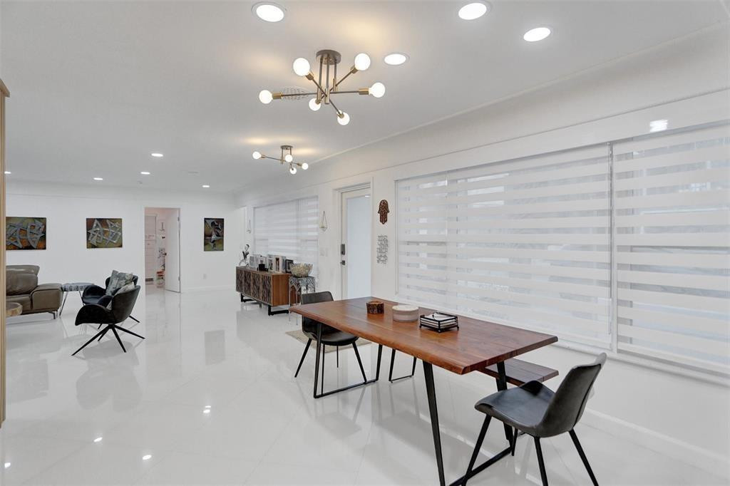 EASTERN SHORES - Residential