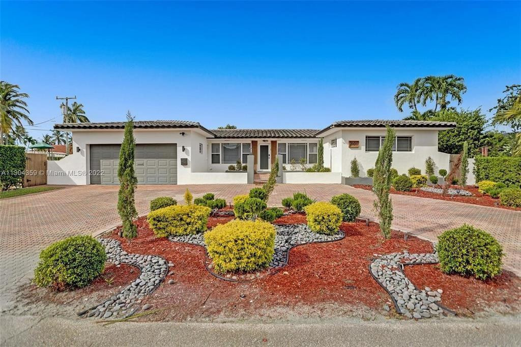EASTERN SHORES - Residential