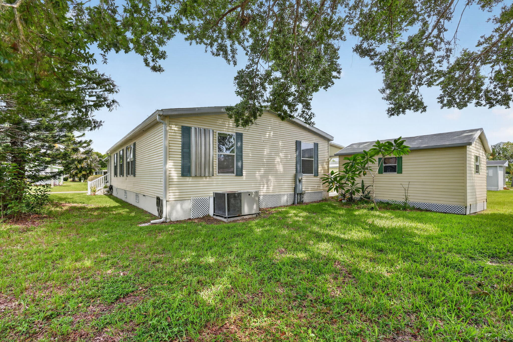 Spanish Lakes Golf Village - Residential