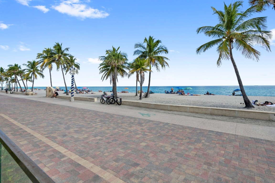 Windswept Club Condo - Residential Income