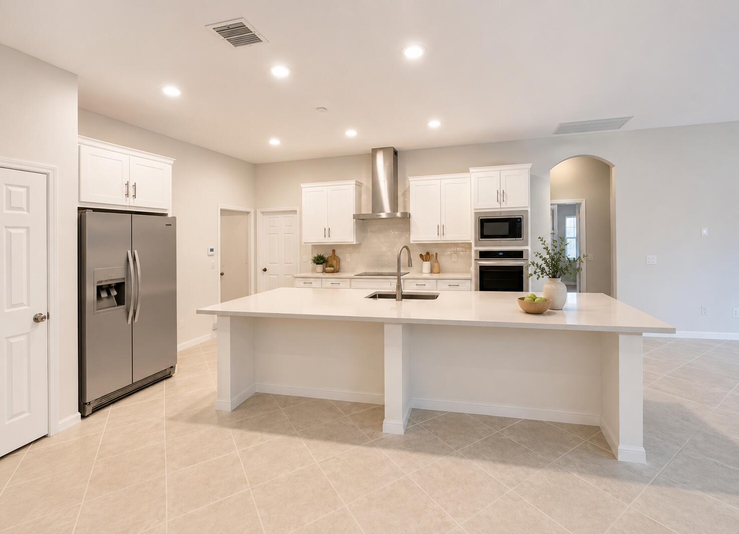 PALM LAKES GARDENS - Residential