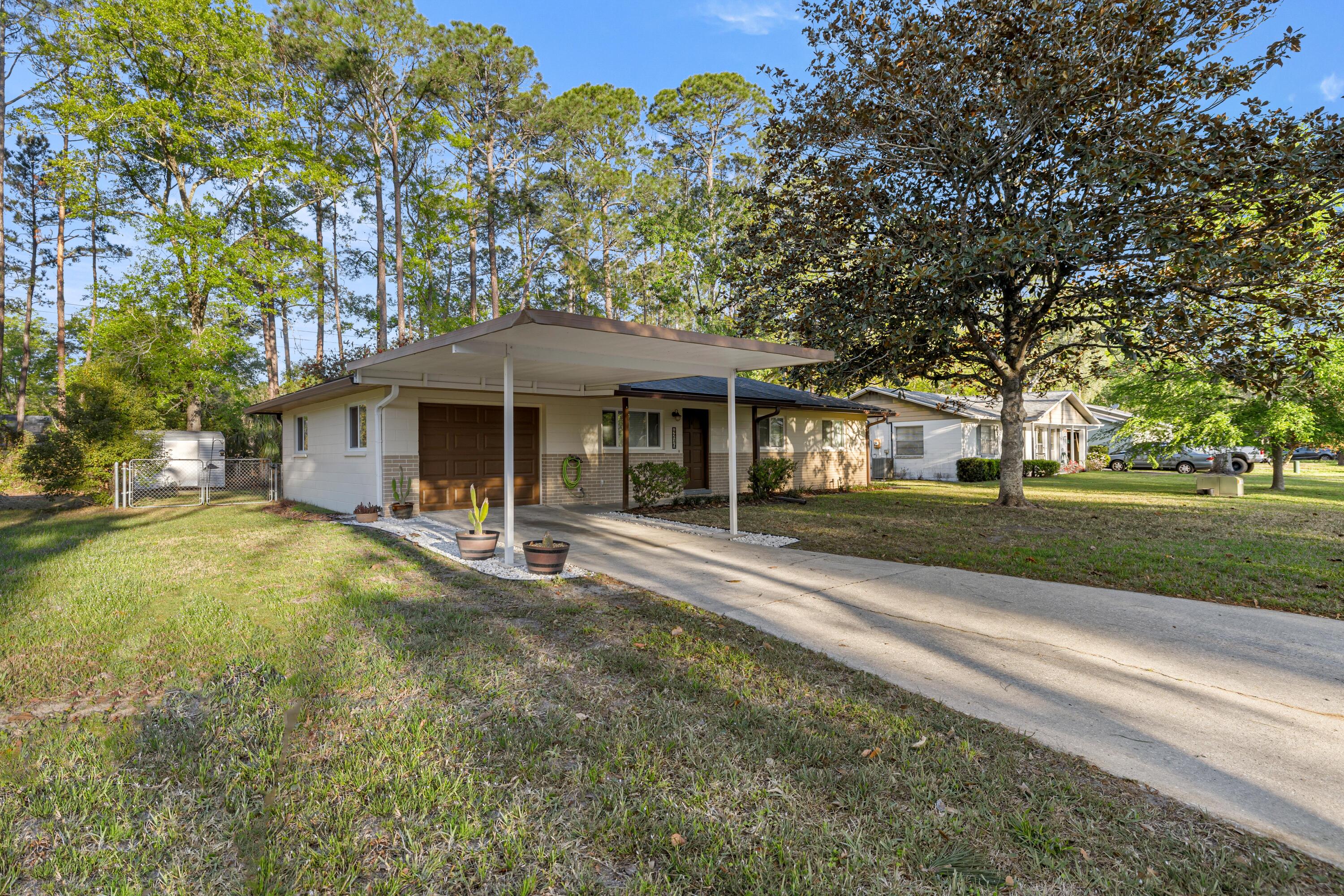TIMBERBROOKE - Residential