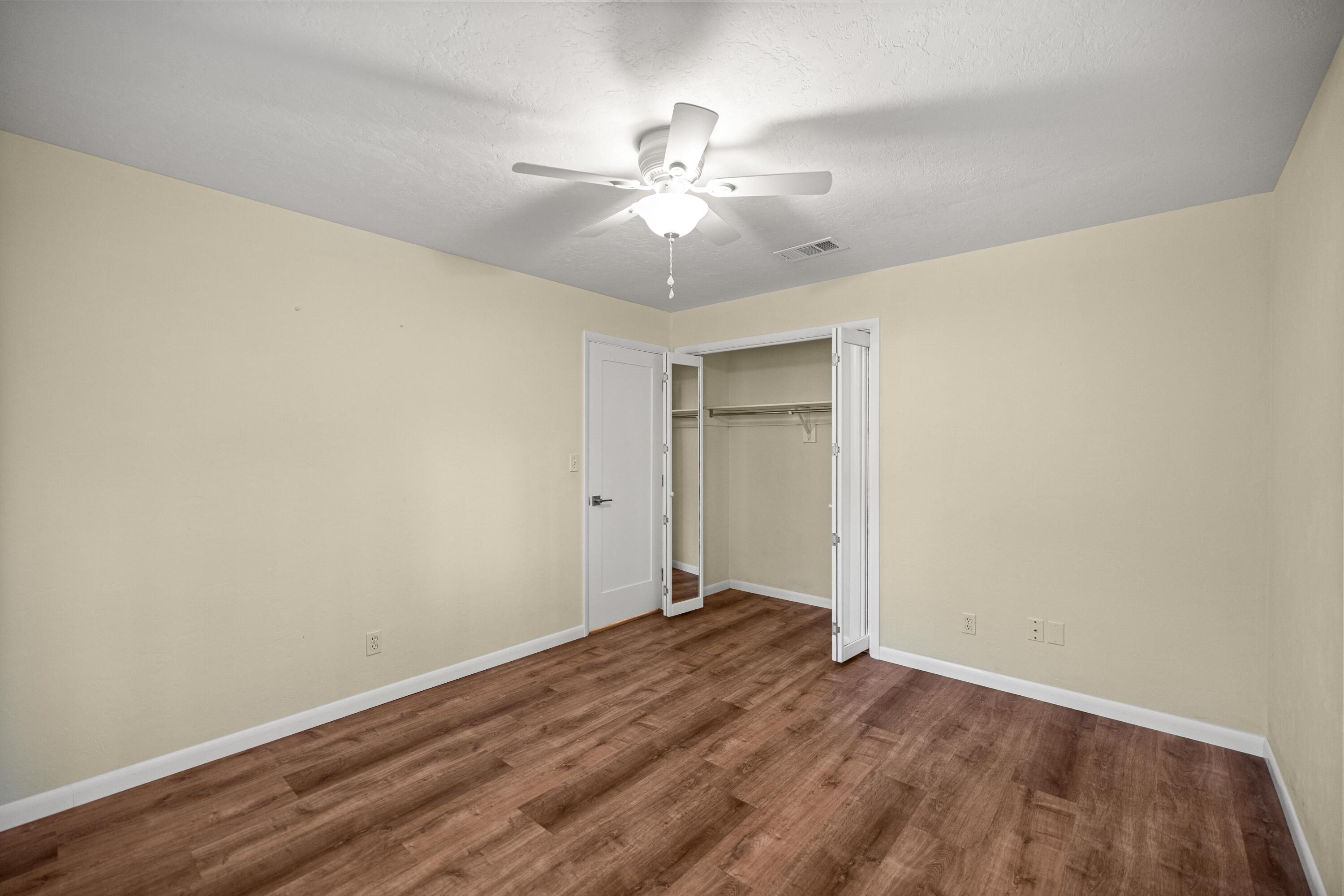 TIMBERBROOKE - Residential