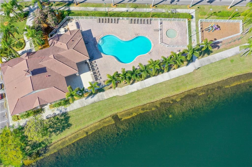 Olympia & York Resid - Residential