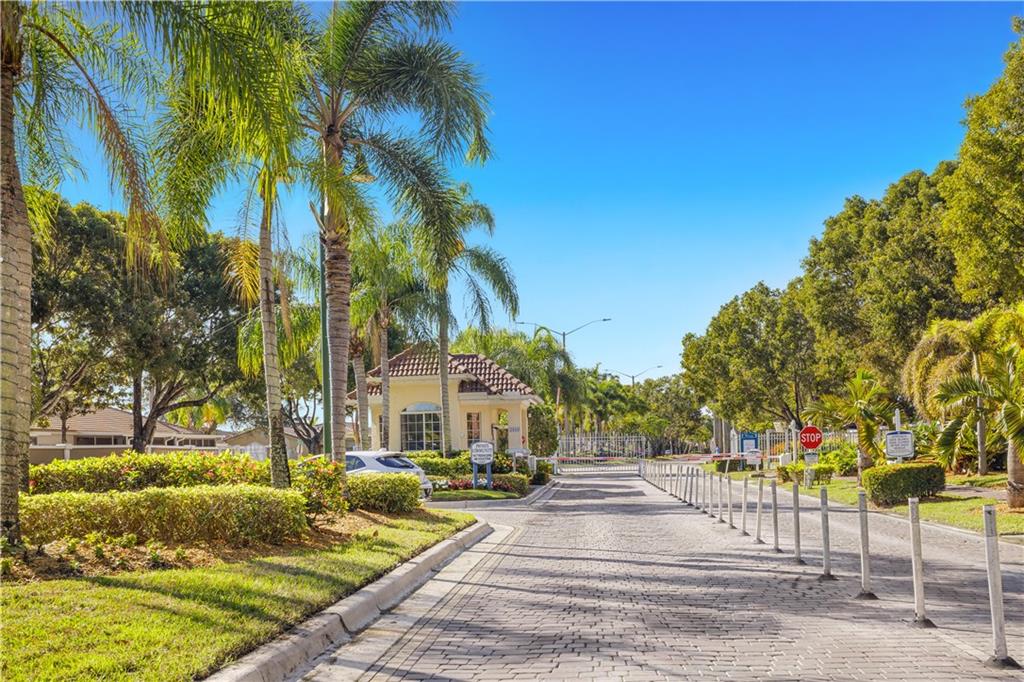 Olympia & York Resid - Residential
