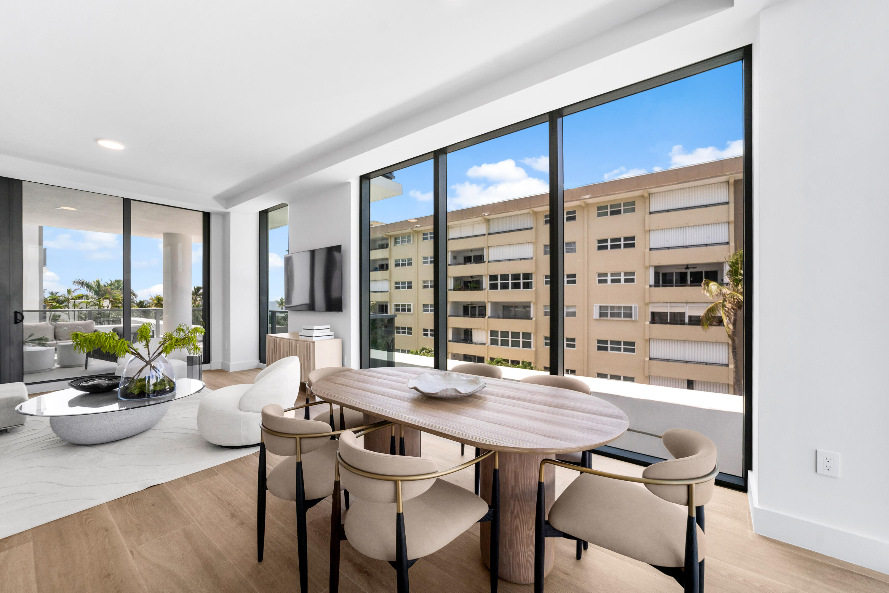 BLOUNT BROS POMPANO BEACH - Residential