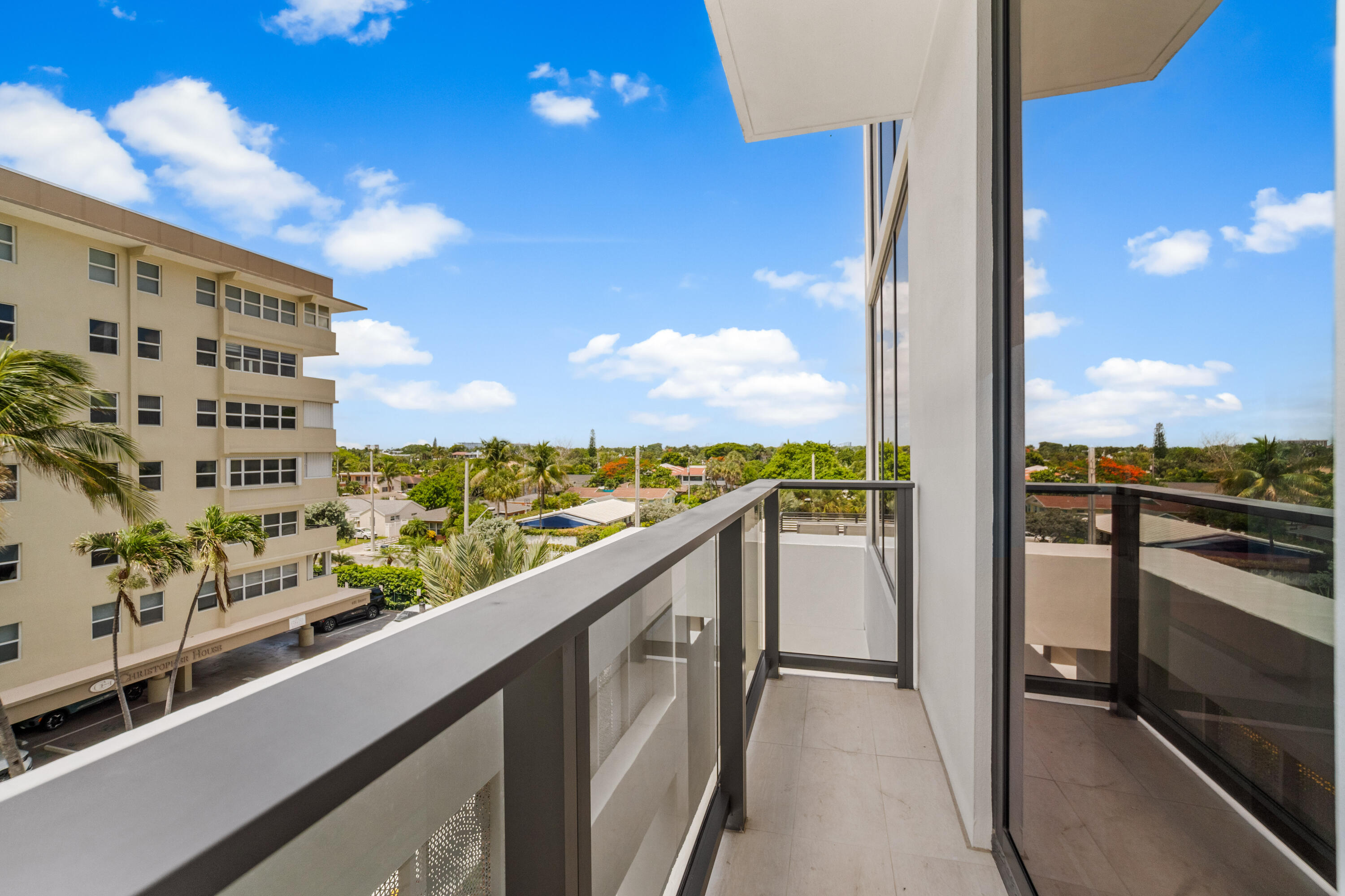 BLOUNT BROS POMPANO BEACH - Residential