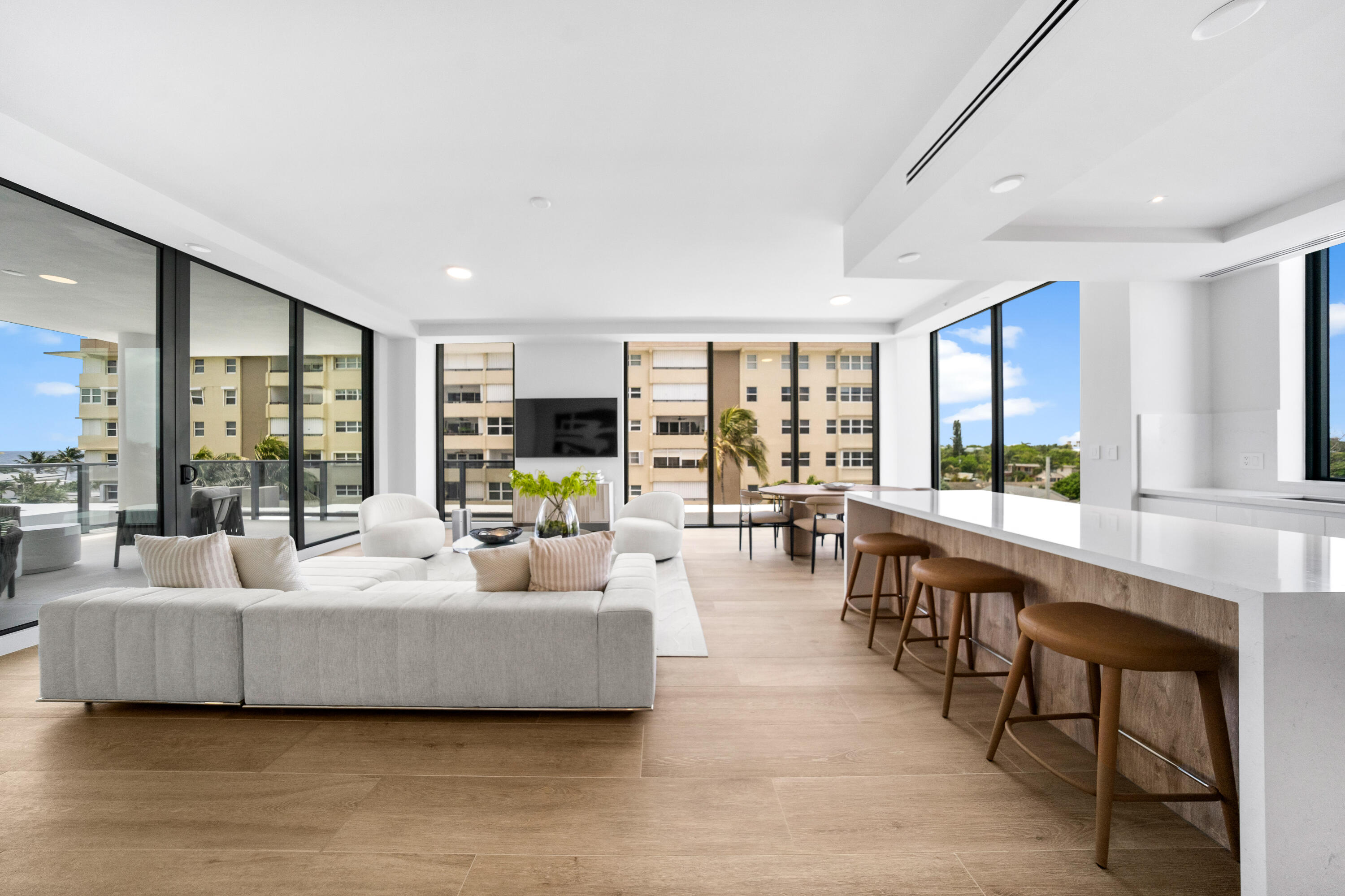 BLOUNT BROS POMPANO BEACH - Residential