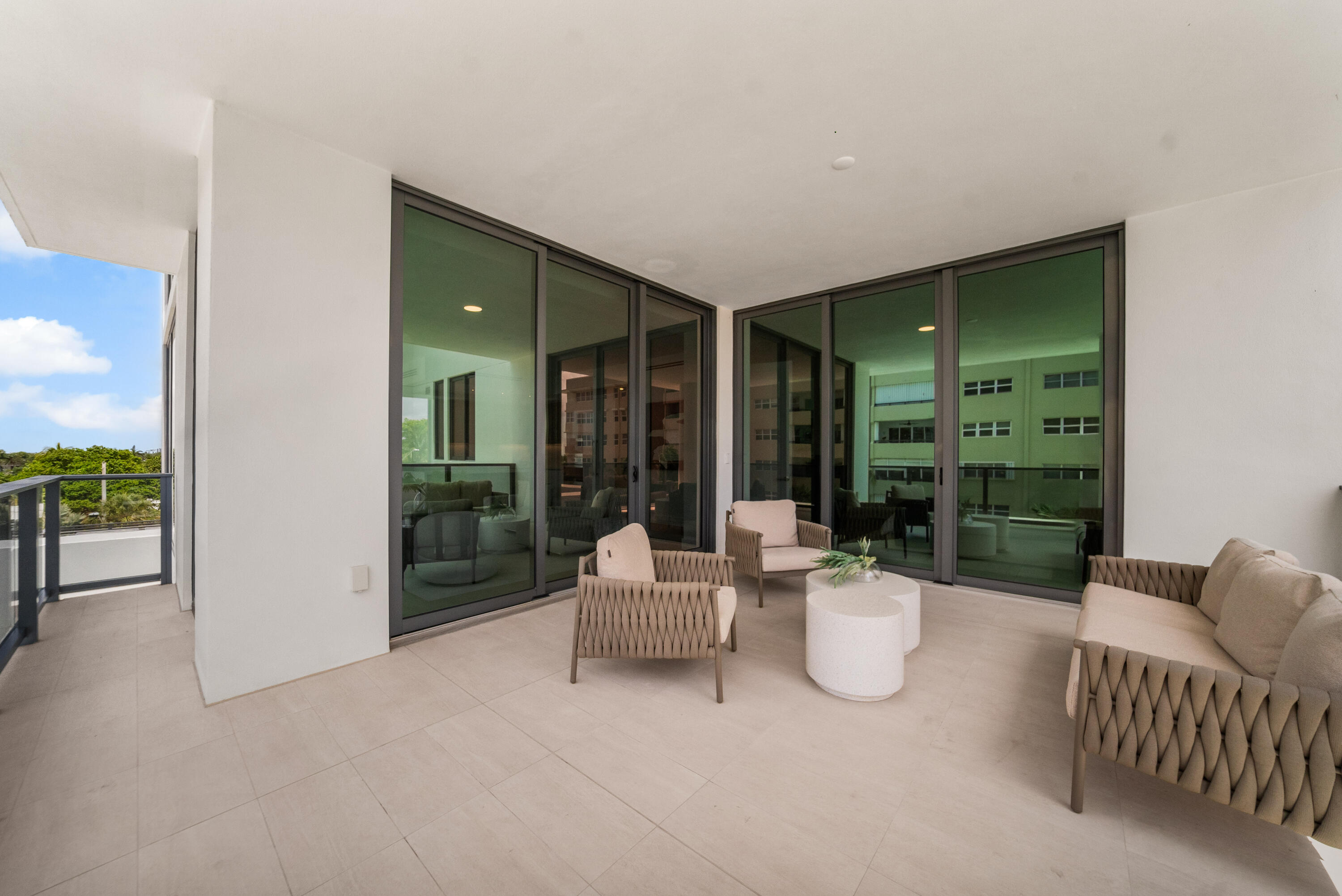 BLOUNT BROS POMPANO BEACH - Residential