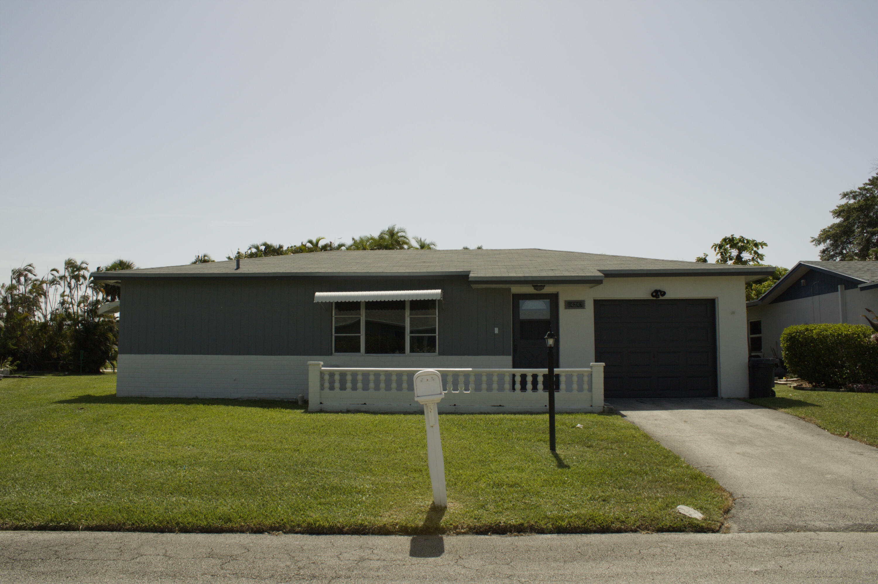DELRAY VILLAS 1 - Residential