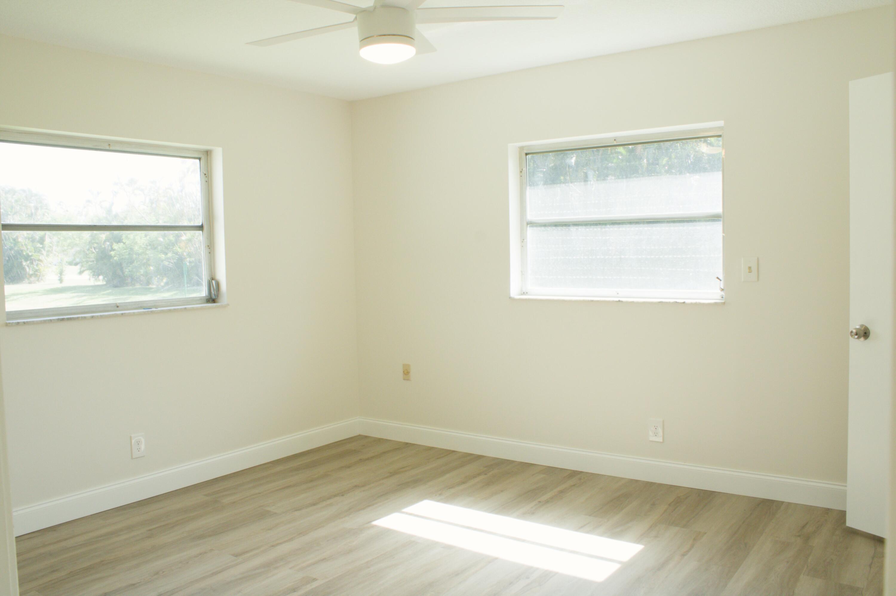 DELRAY VILLAS 1 - Residential