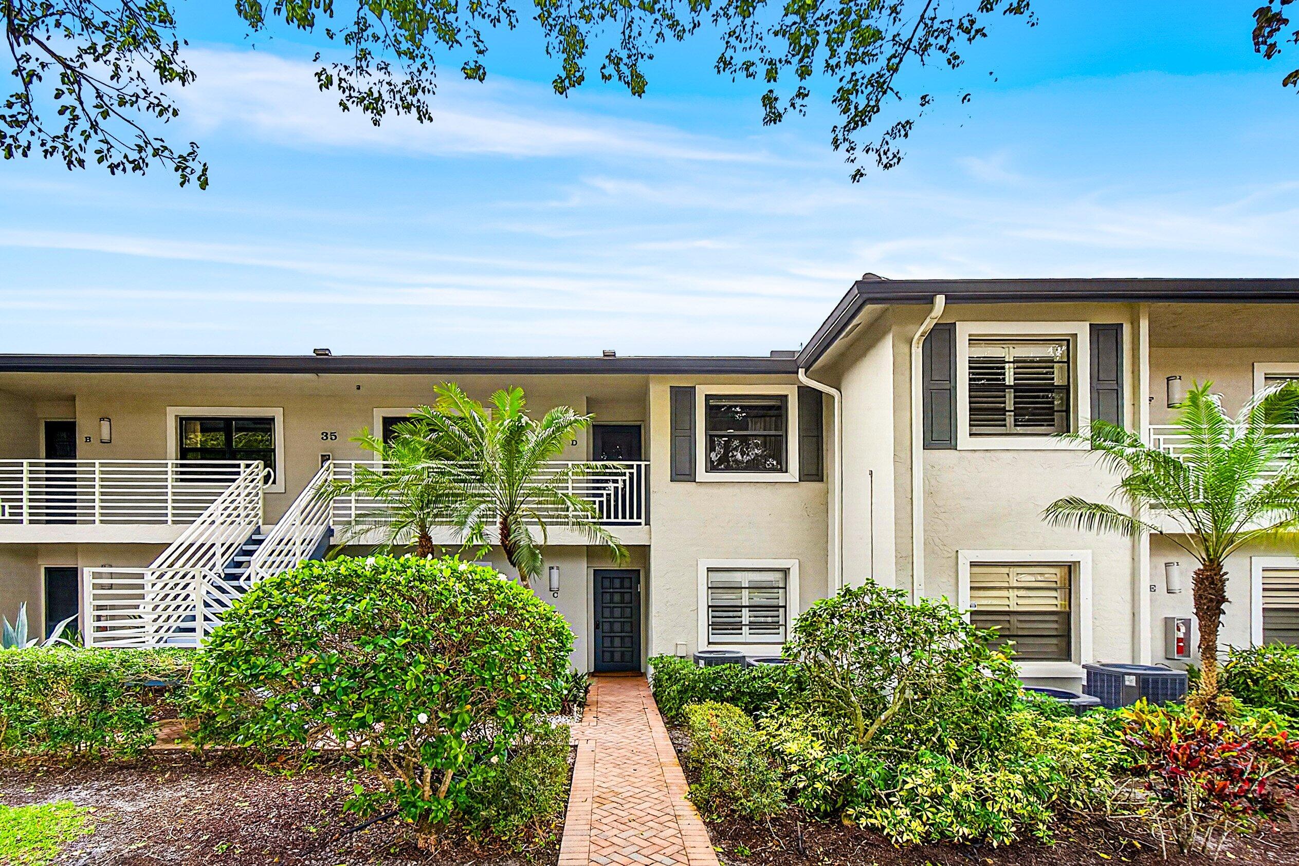 SOUTHPORT AT HUNTERS RUN CONDO - Residential