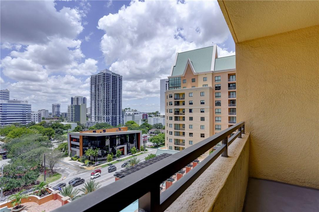 The Waverly at Las Olas - Residential