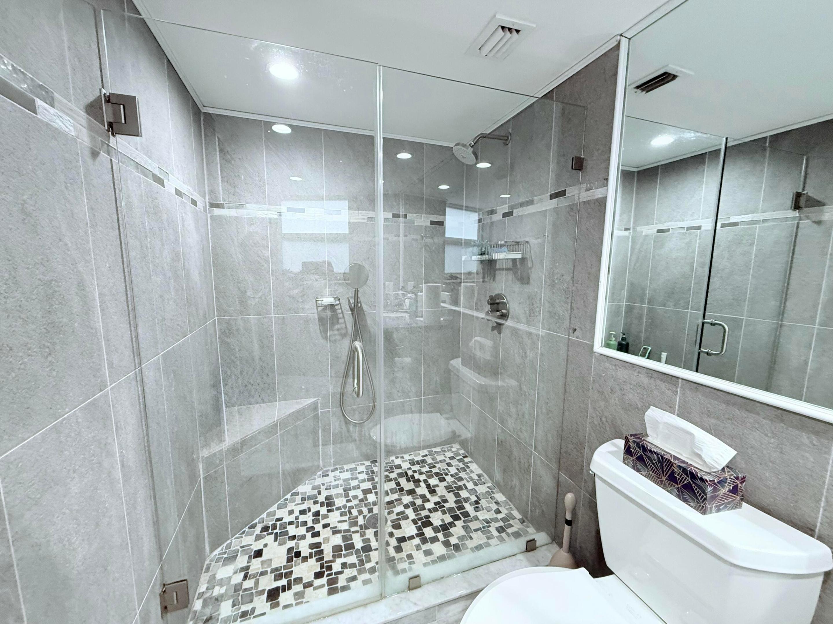 PATRICIAN - Residential Lease