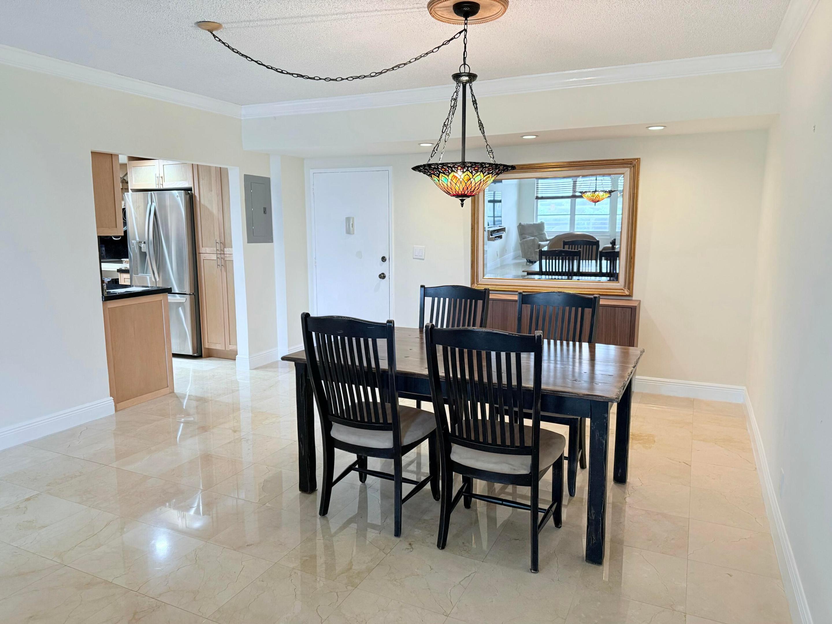 PATRICIAN - Residential Lease