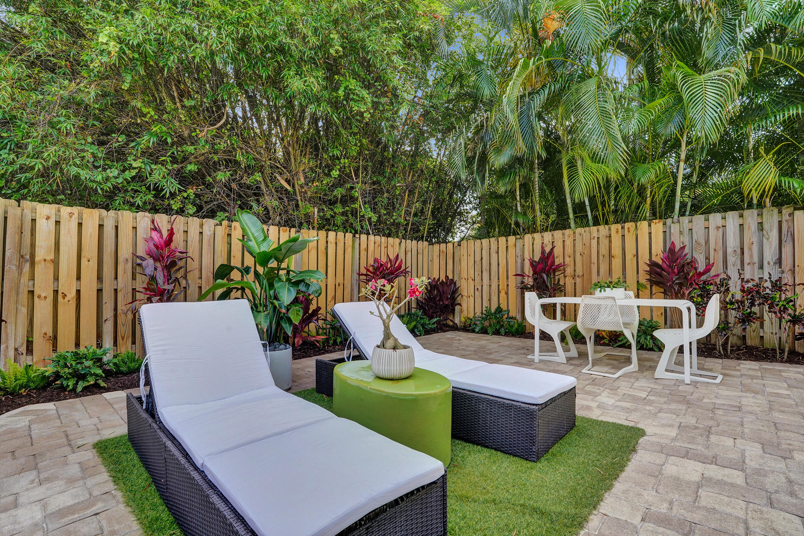 HIGHLAND ESTATES - Residential