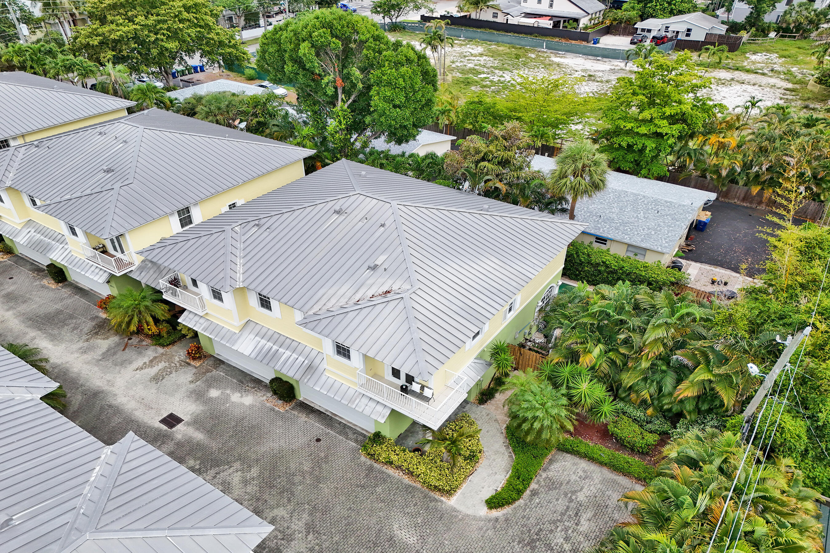 HIGHLAND ESTATES - Residential