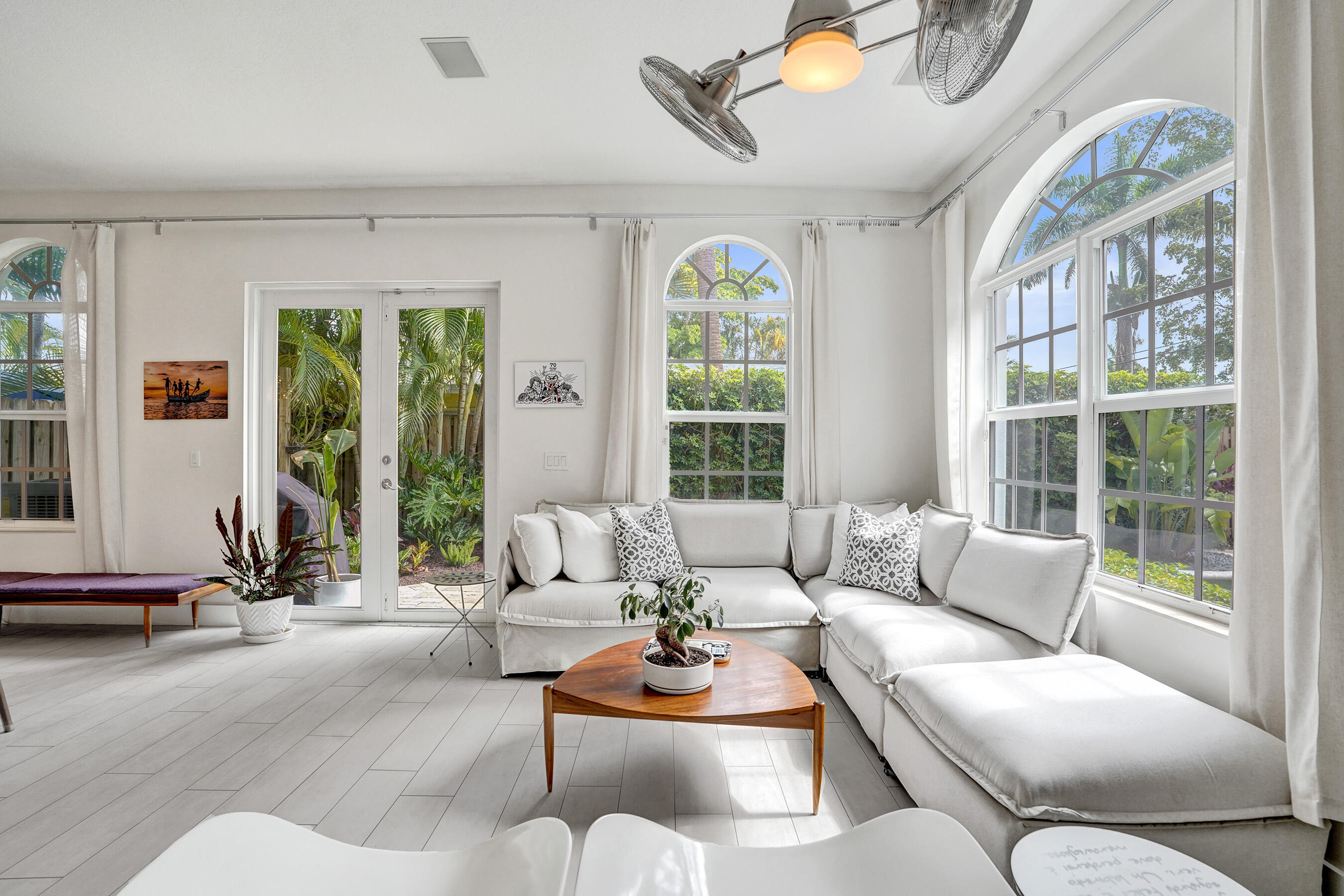 HIGHLAND ESTATES - Residential