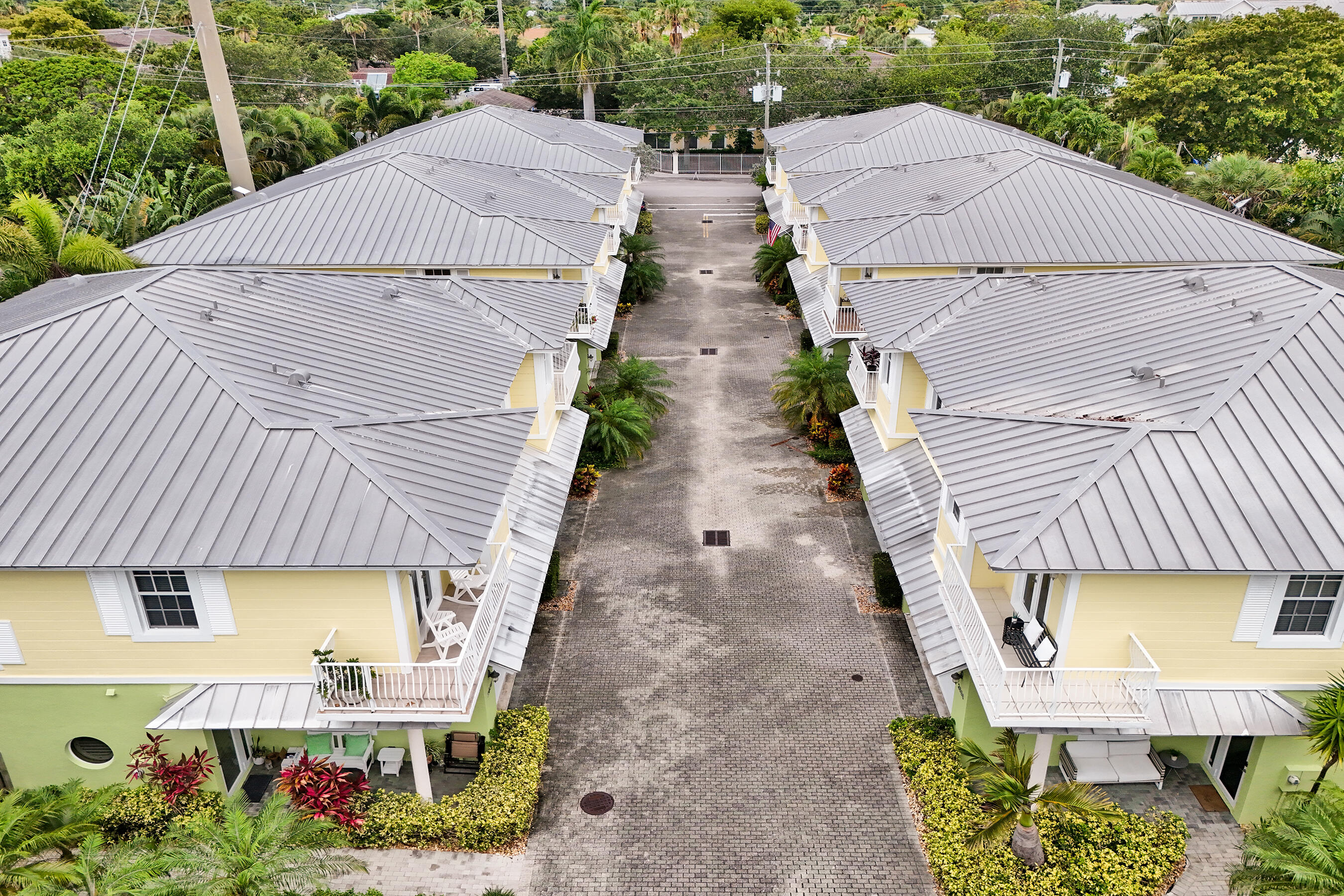 HIGHLAND ESTATES - Residential