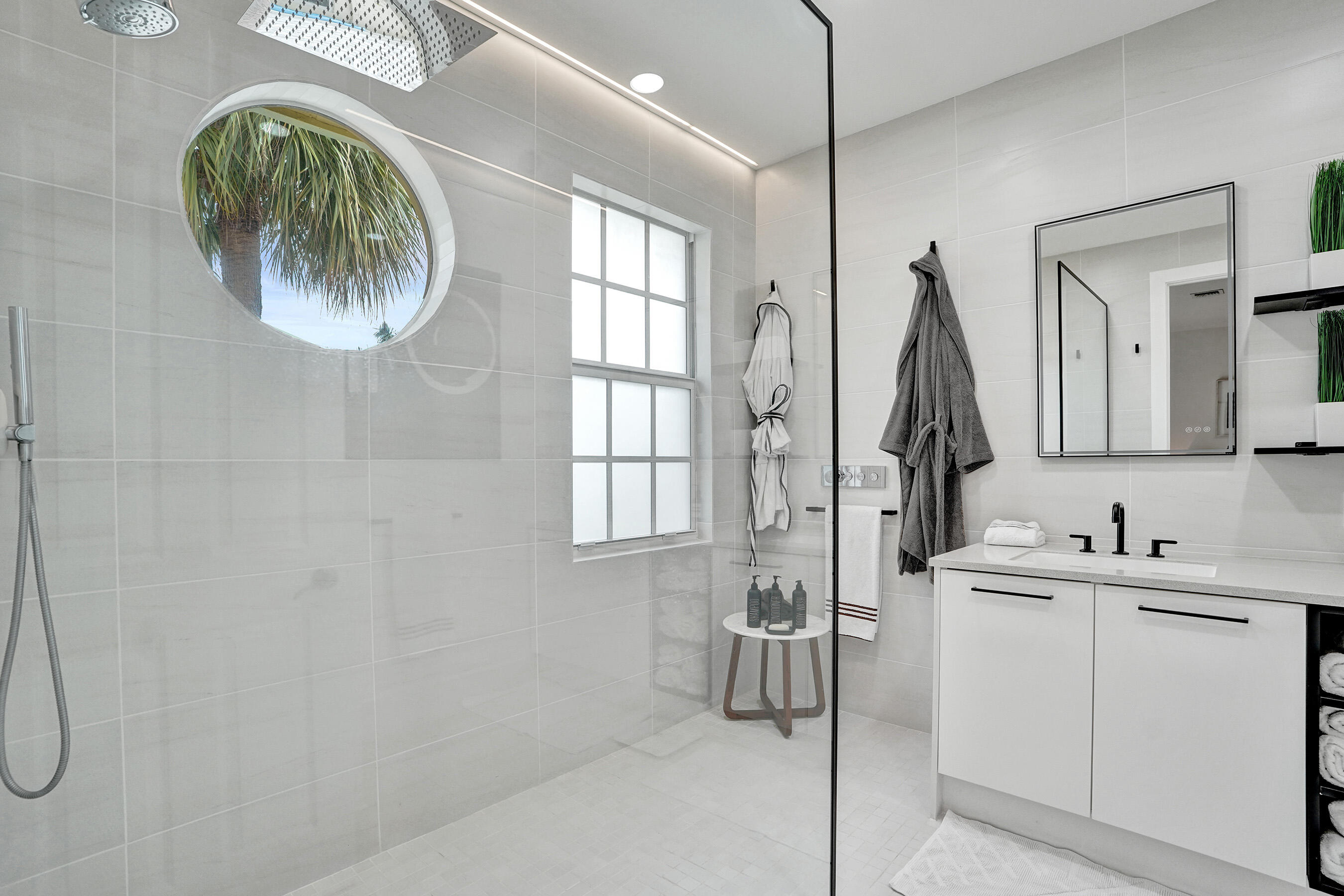 HIGHLAND ESTATES - Residential