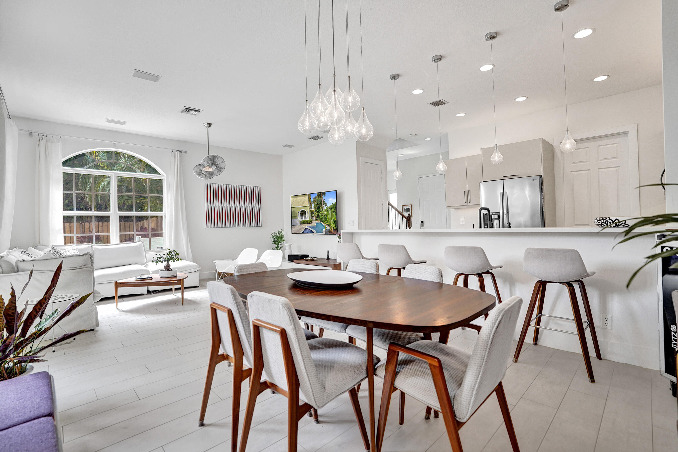 HIGHLAND ESTATES - Residential