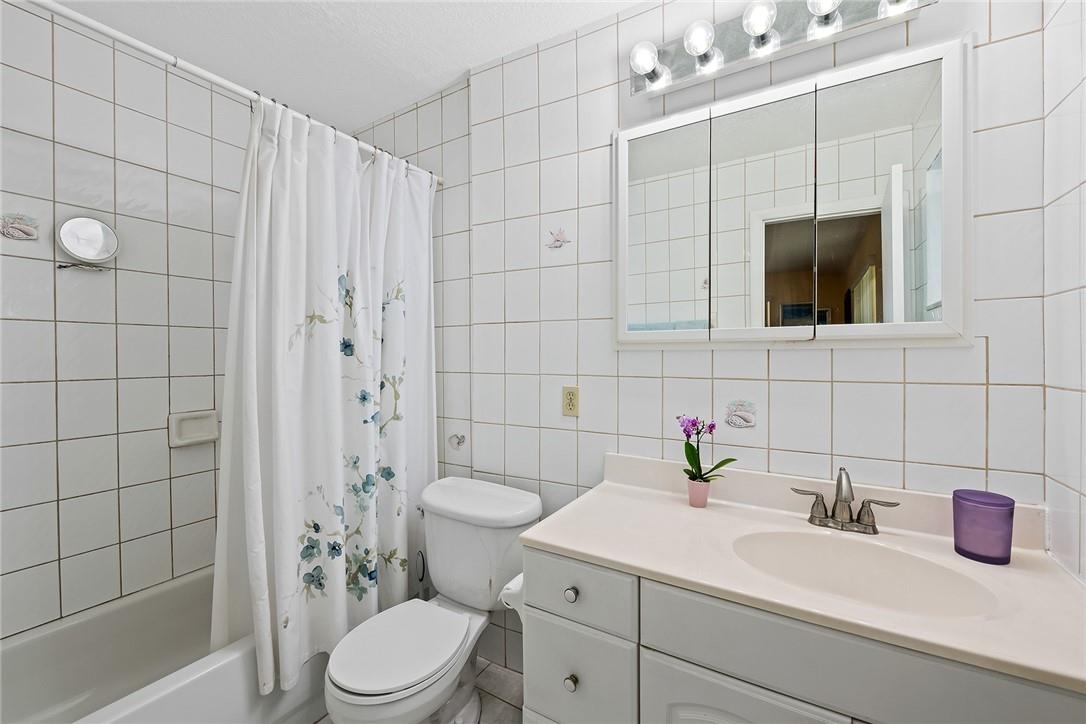 Hollywood Hills 6-22 B - Residential