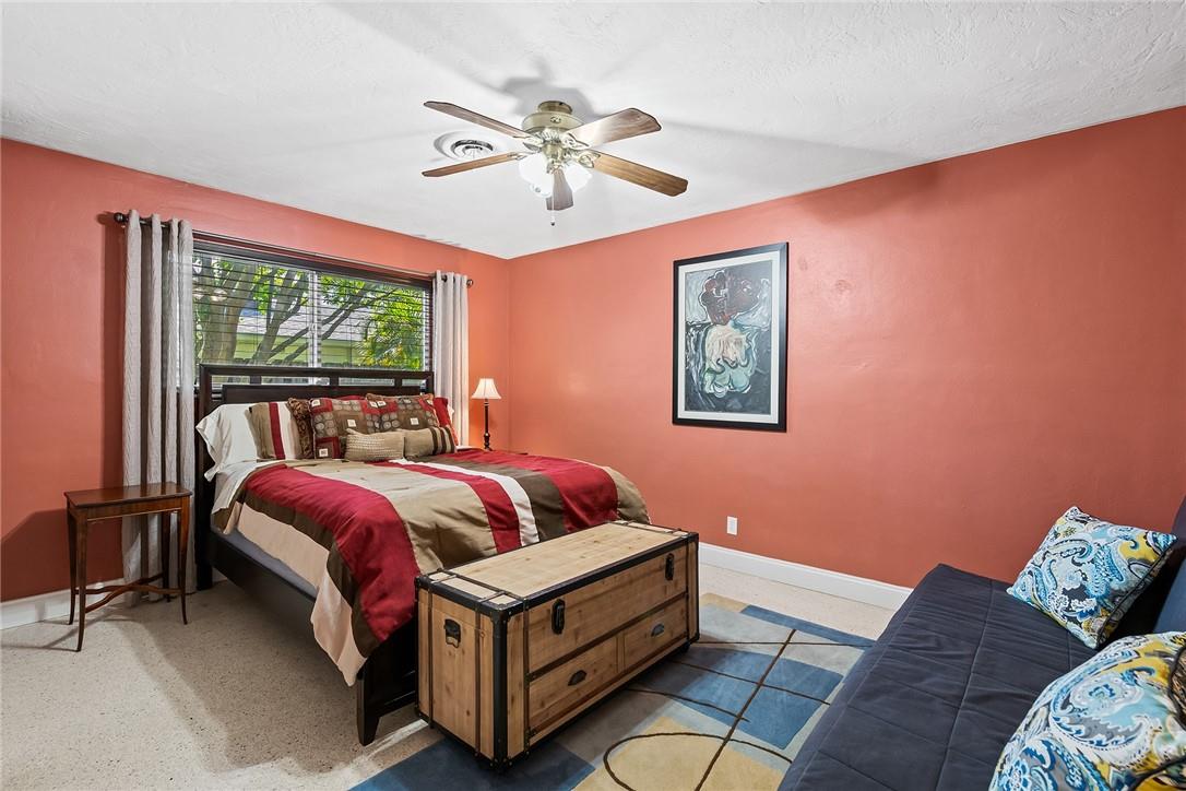 Hollywood Hills 6-22 B - Residential