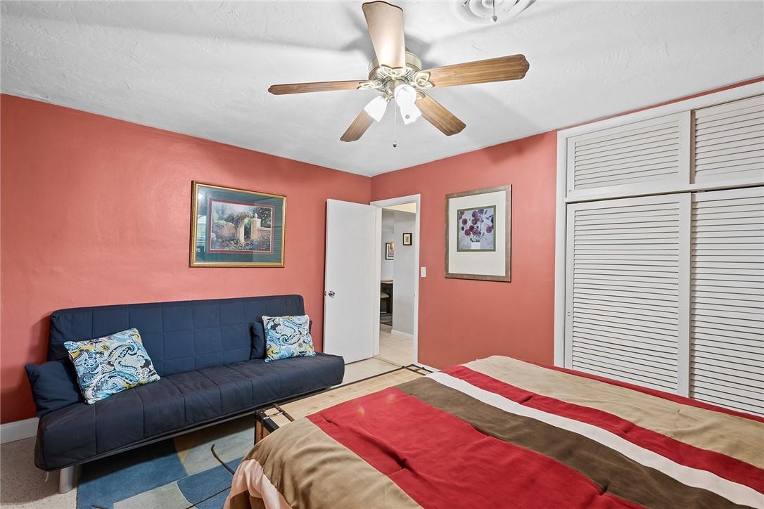 Hollywood Hills 6-22 B - Residential