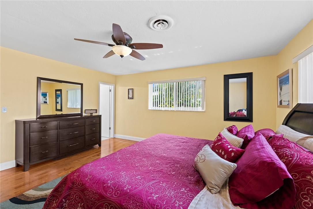 Hollywood Hills 6-22 B - Residential