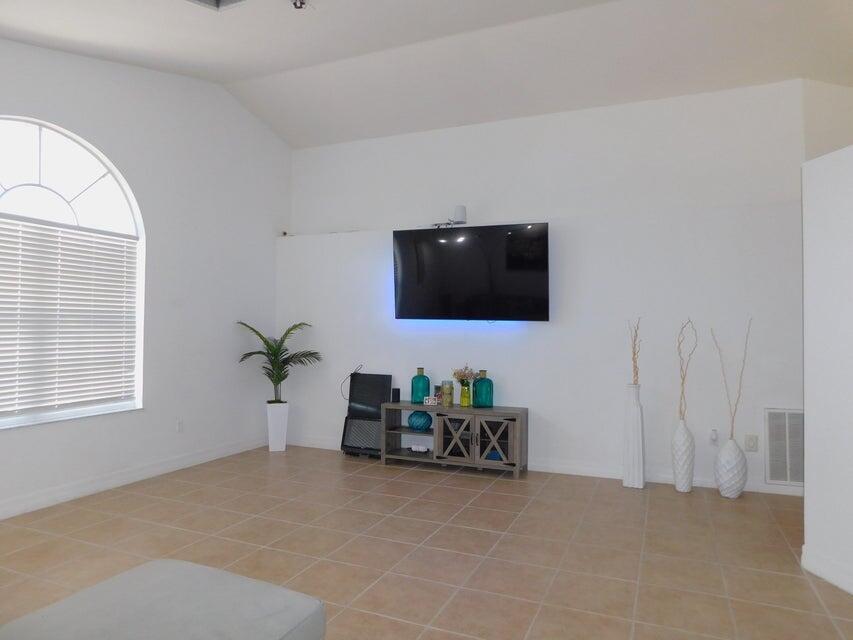 LEHIGH ACRES UNIT 6 - Residential