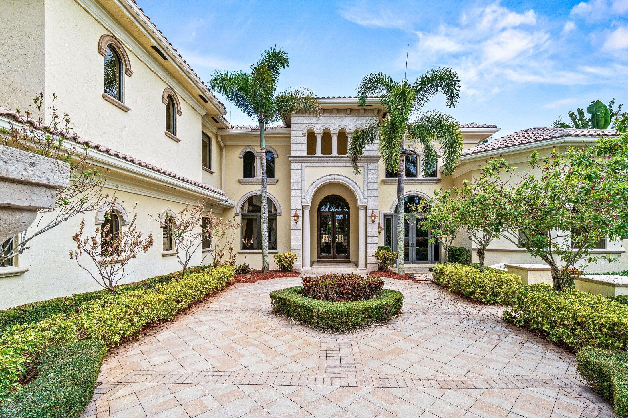 VINTAGE OAKS / POLO CLUN - Residential
