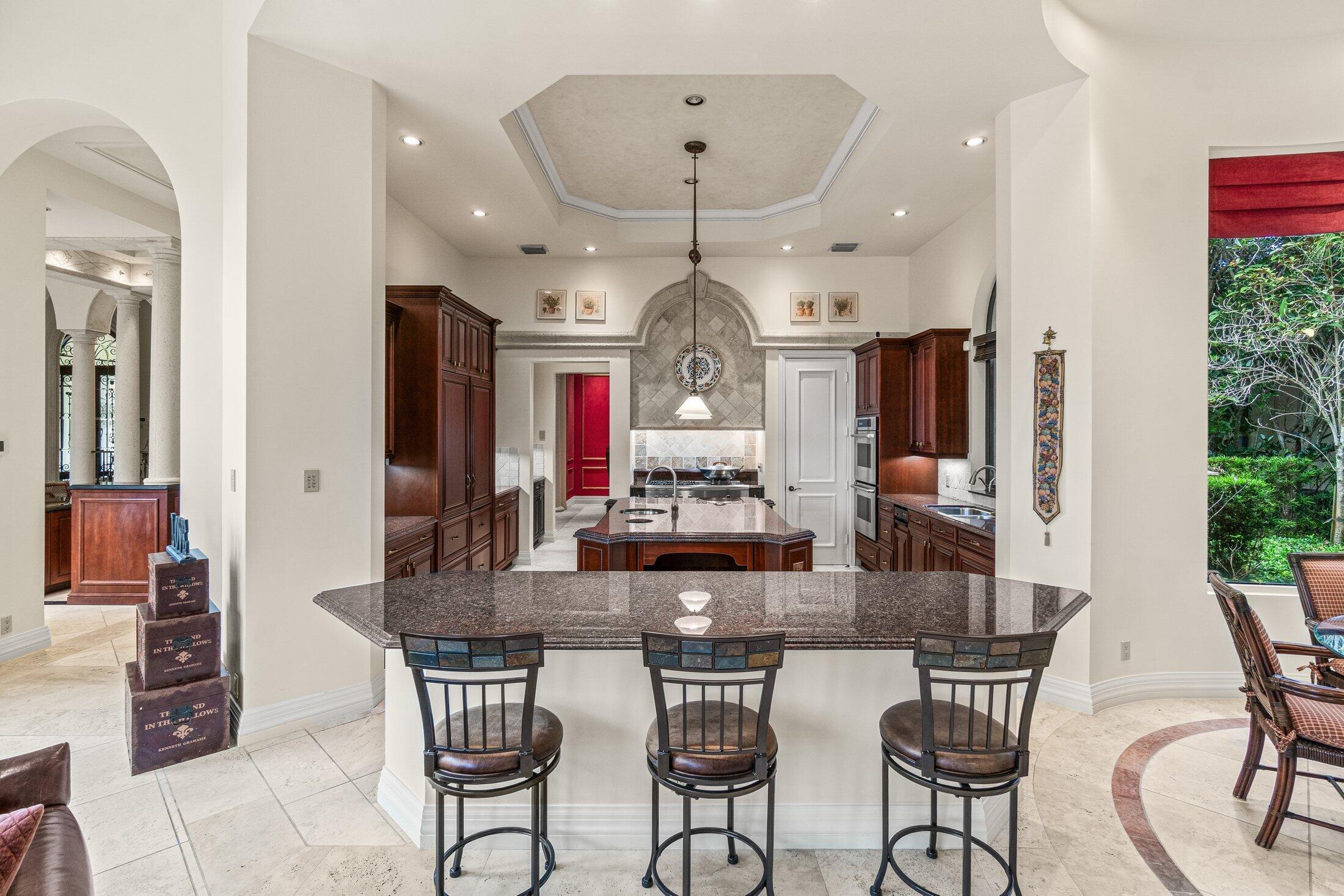 VINTAGE OAKS / POLO CLUN - Residential