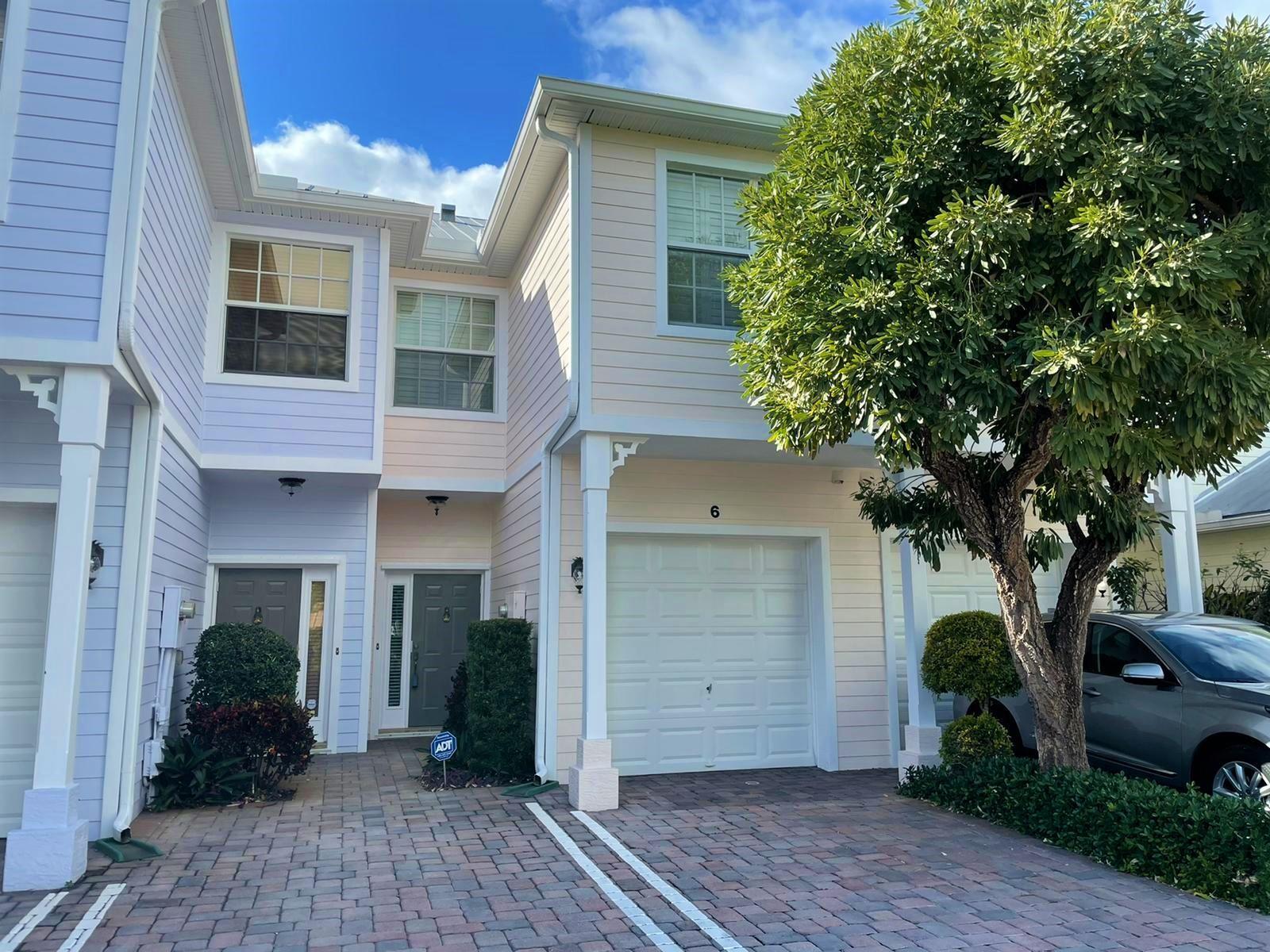 PINEAPPLE VILLAGE SOUTH - Residential