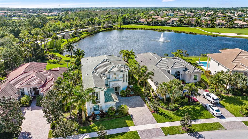 JUPITER COUNTRY CLUB - Residential