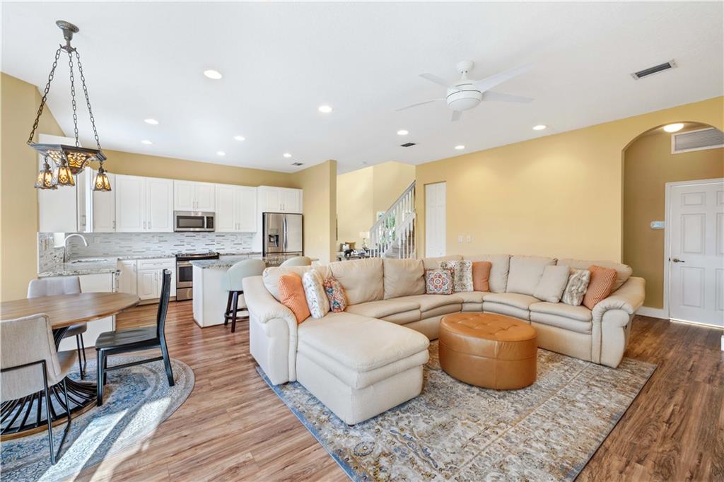 Eagle Lakes - Residential