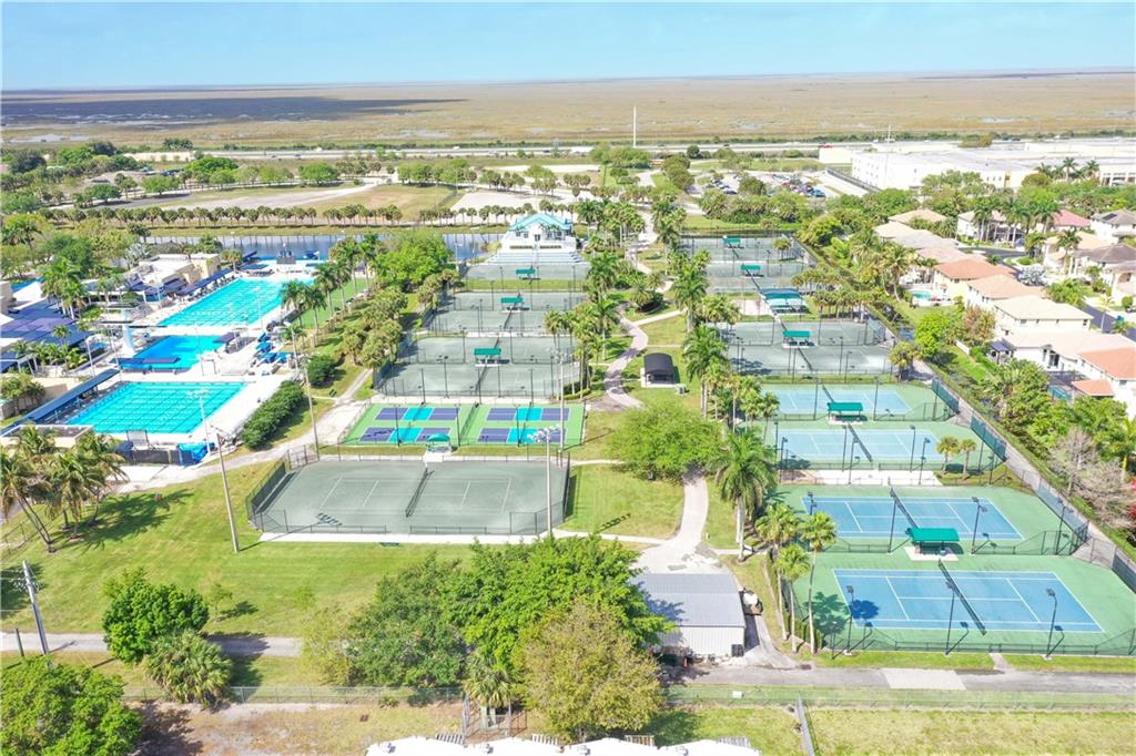 Eagle Lakes - Residential