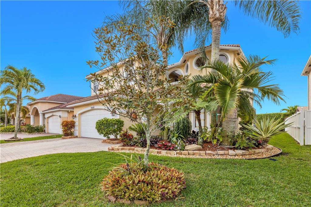 Eagle Lakes - Residential