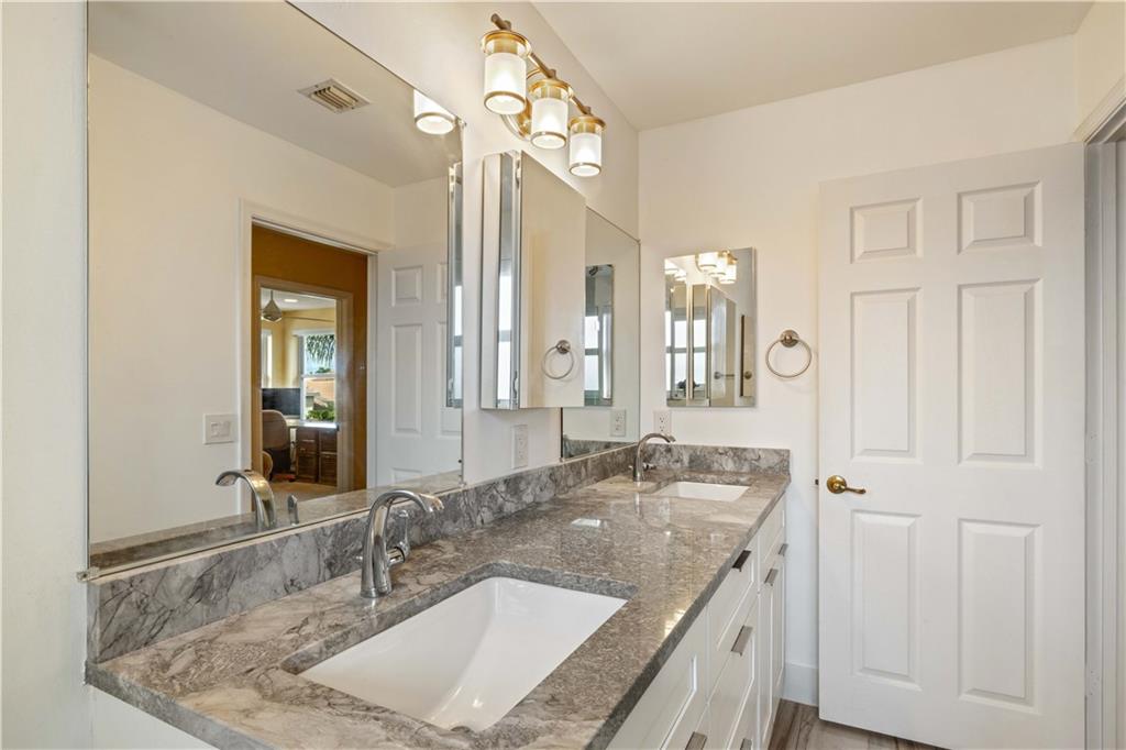 Eagle Lakes - Residential