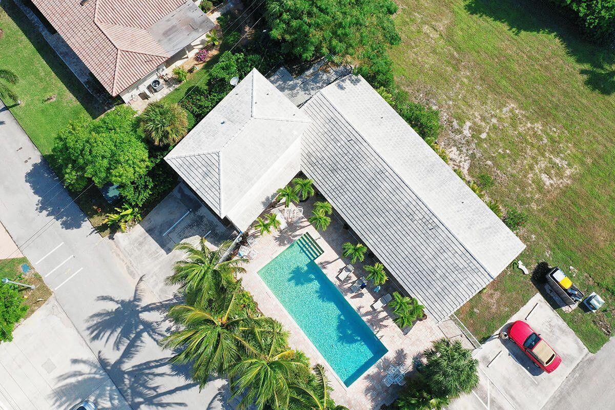 PALM BEACH SHORES - Residential Lease