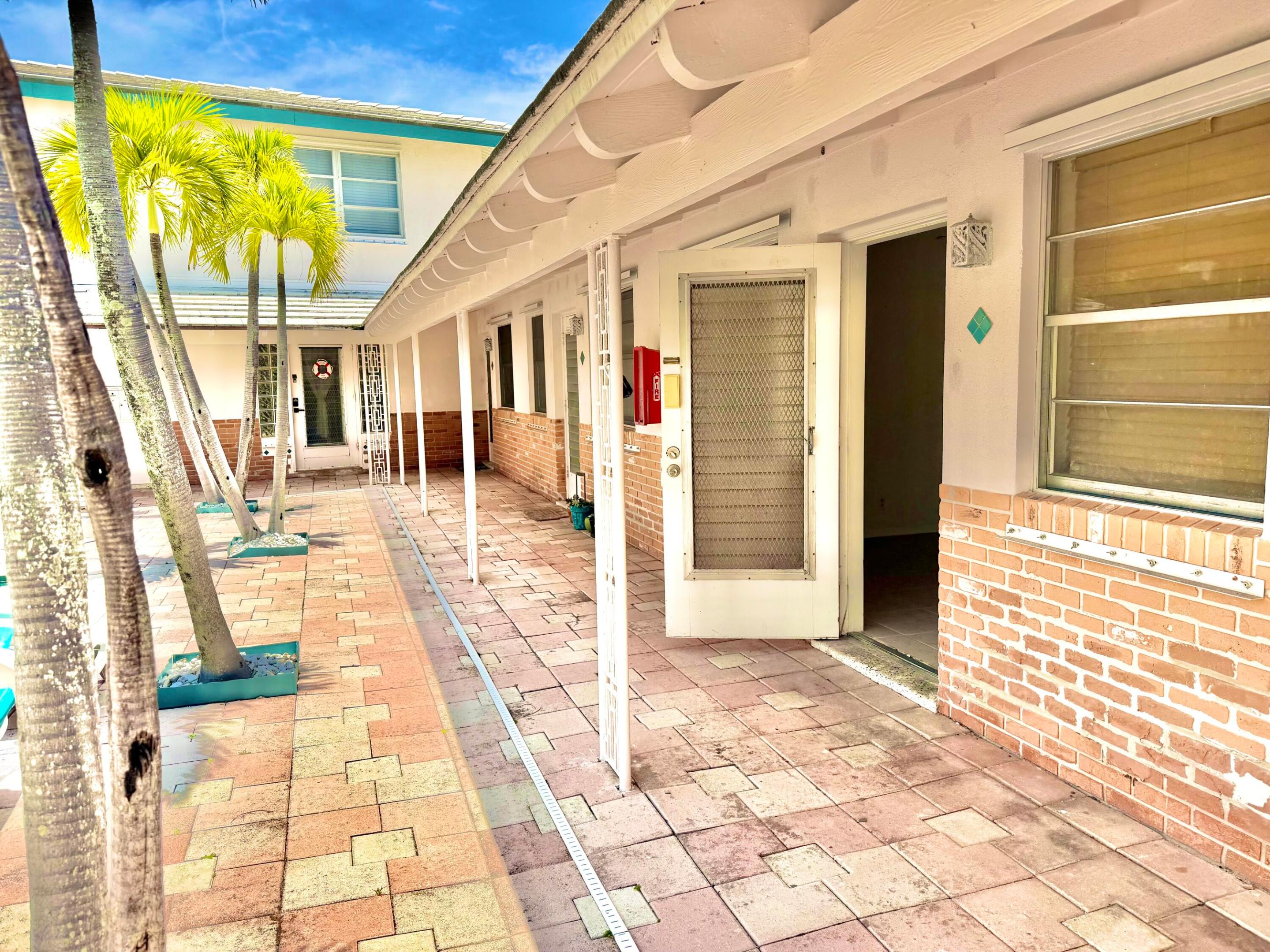 PALM BEACH SHORES - Residential Lease