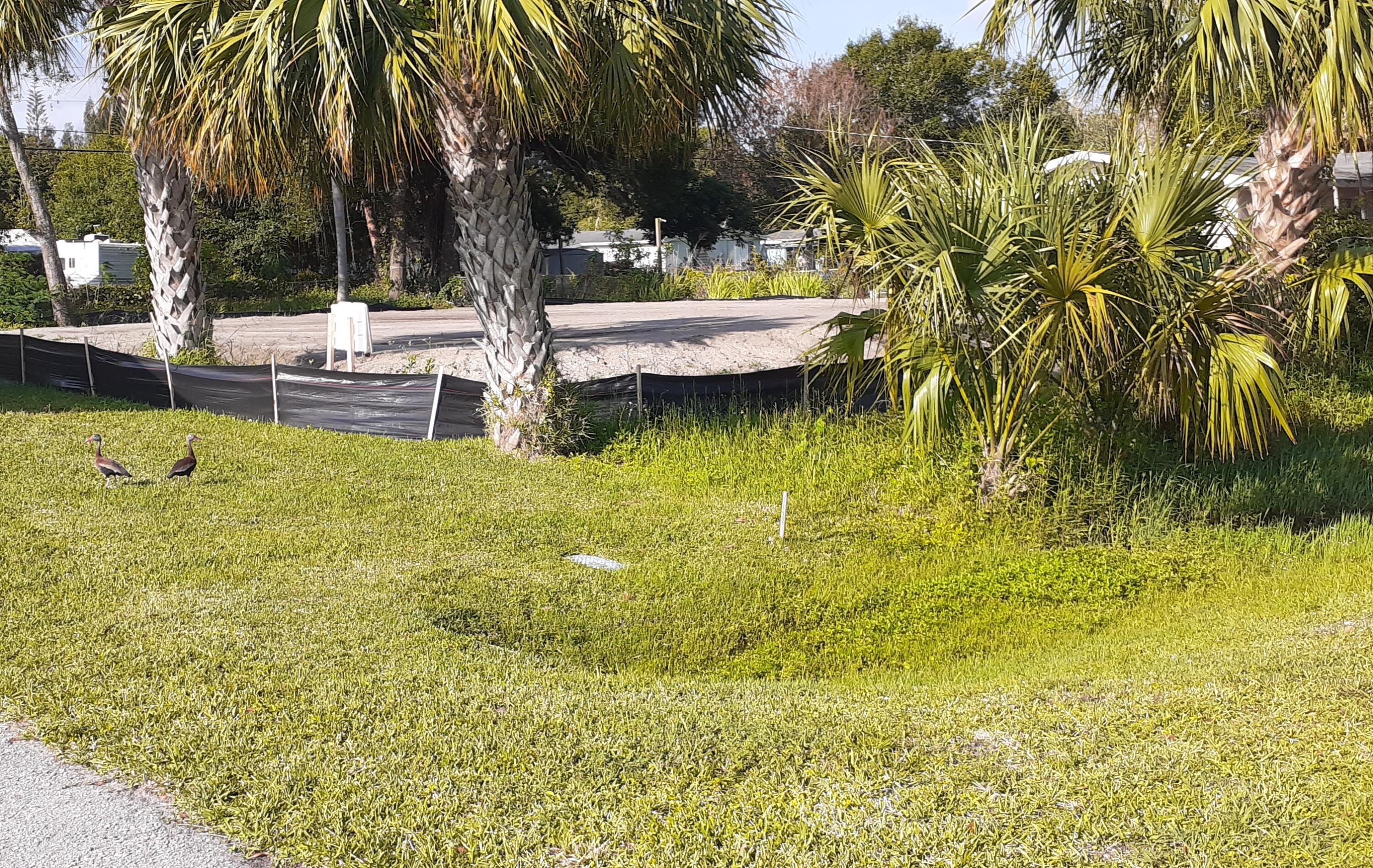 FLEETWOOD ACRES - Land