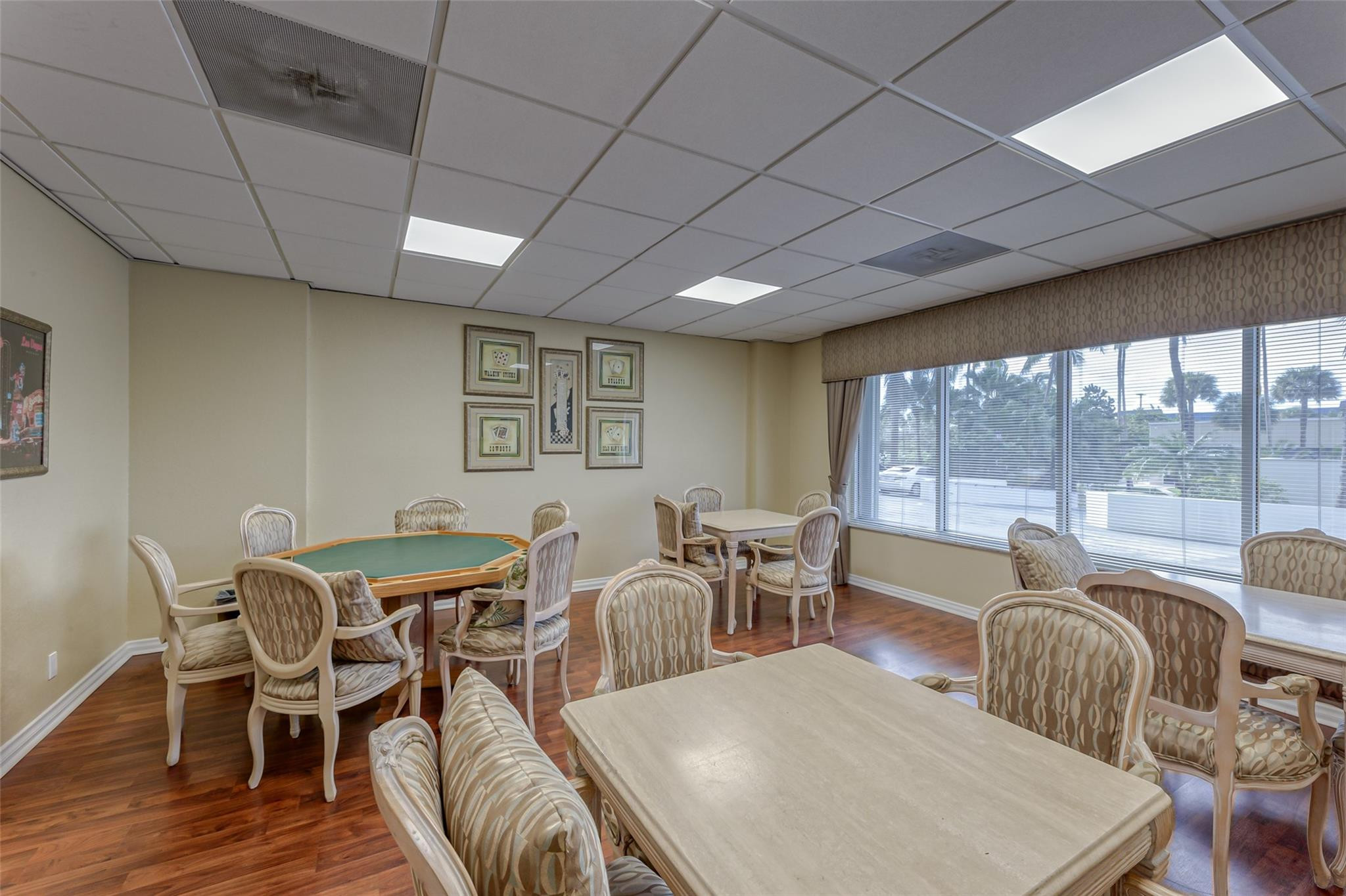 PLAYA DEL MAR CONDO - Residential