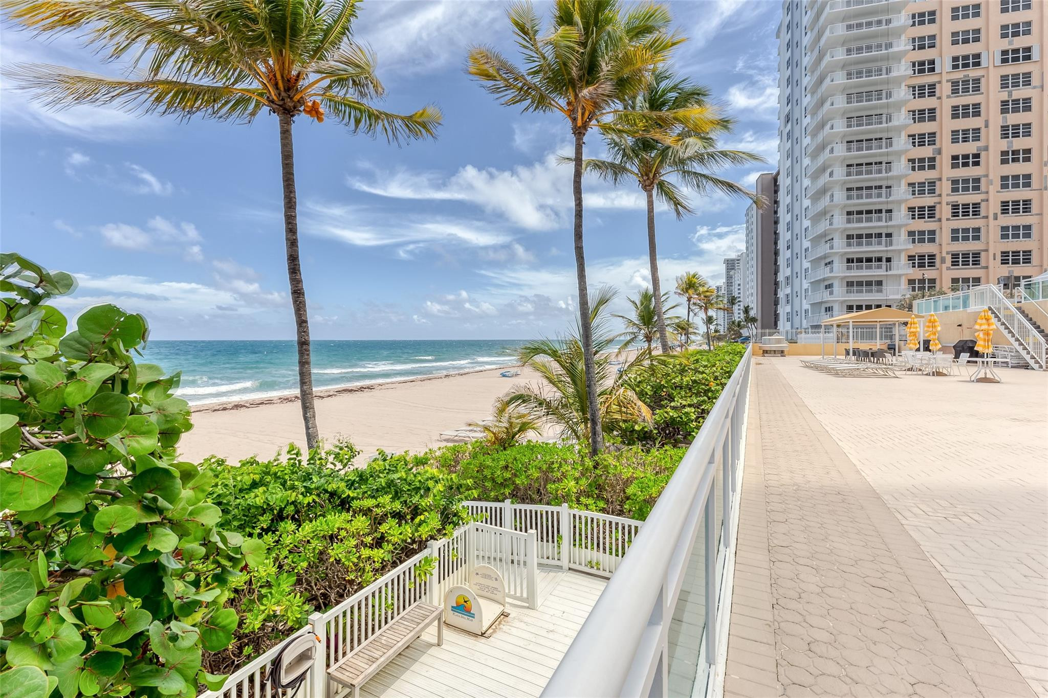 PLAYA DEL MAR CONDO - Residential