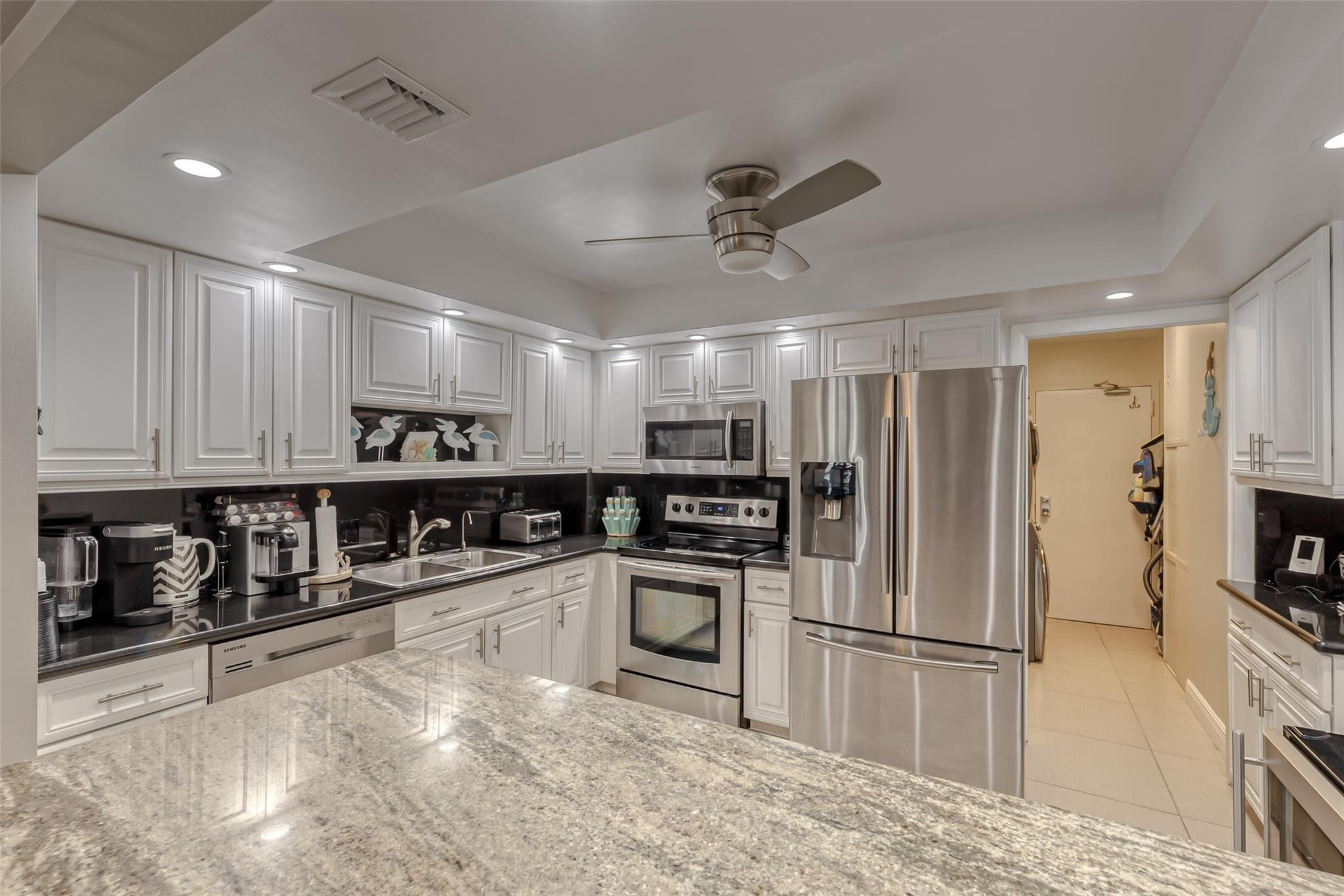 PLAYA DEL MAR CONDO - Residential