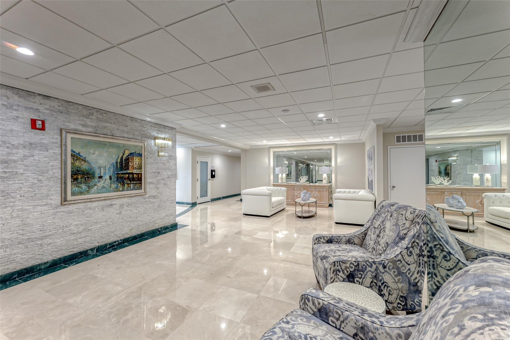 PLAYA DEL MAR CONDO - Residential
